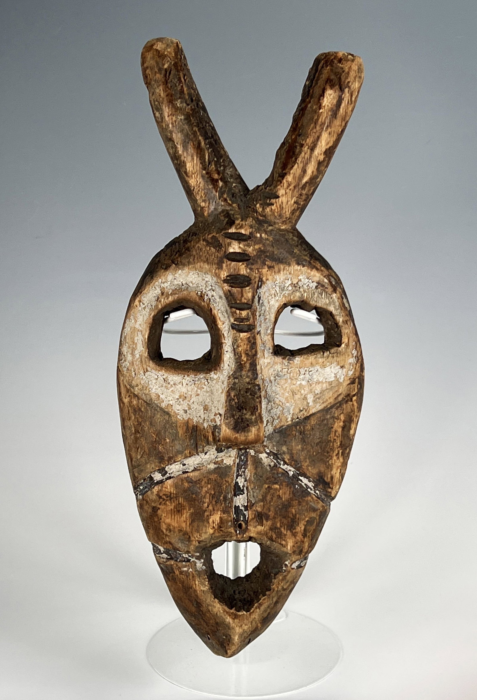 LEGA MASK: LEGA MASK 13" x 5 1/4" x 1 3/4" Shipping: Shipping and handling in the continental US will cost $20.80 - $25.68, depending