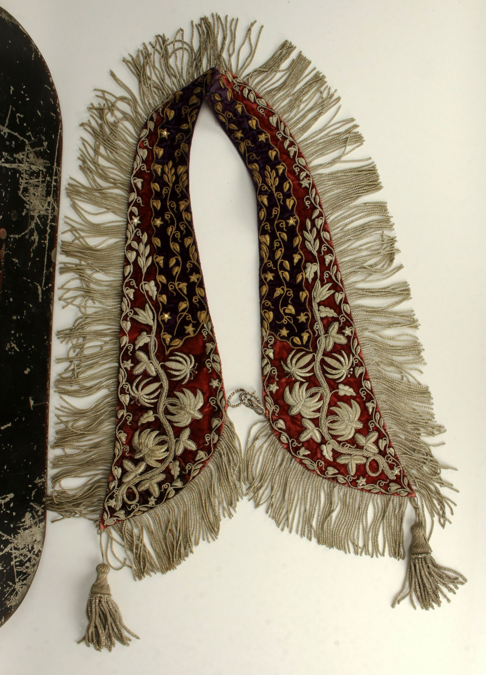 FRATERNAL ORDER CEREMONIAL VELVET SASH POSSIBLY ODD (1 of 9)