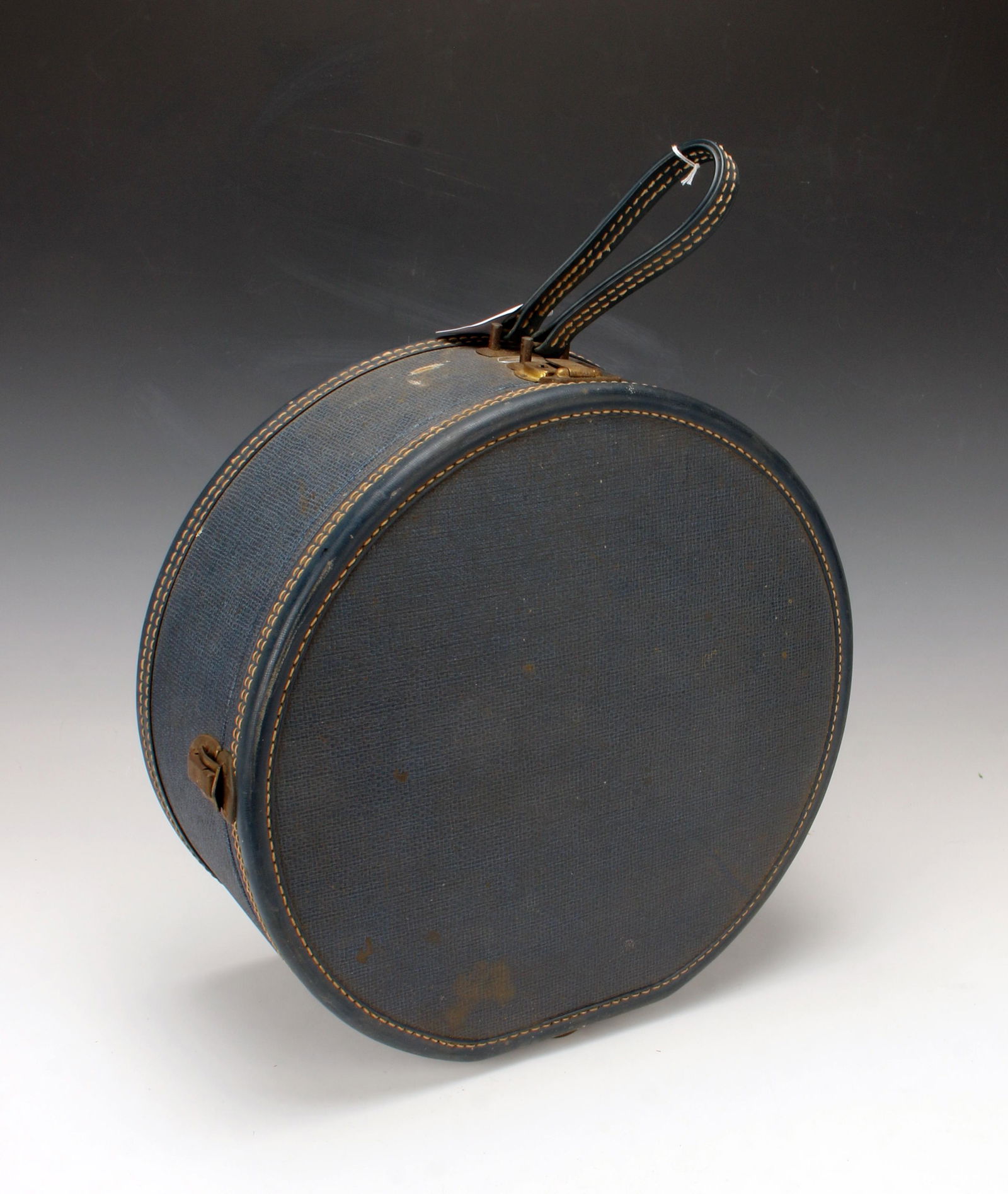 VINTAGE AMERICAN TOURISTER HAT BOX TRAVEL CASE 1940S (1 of 3)