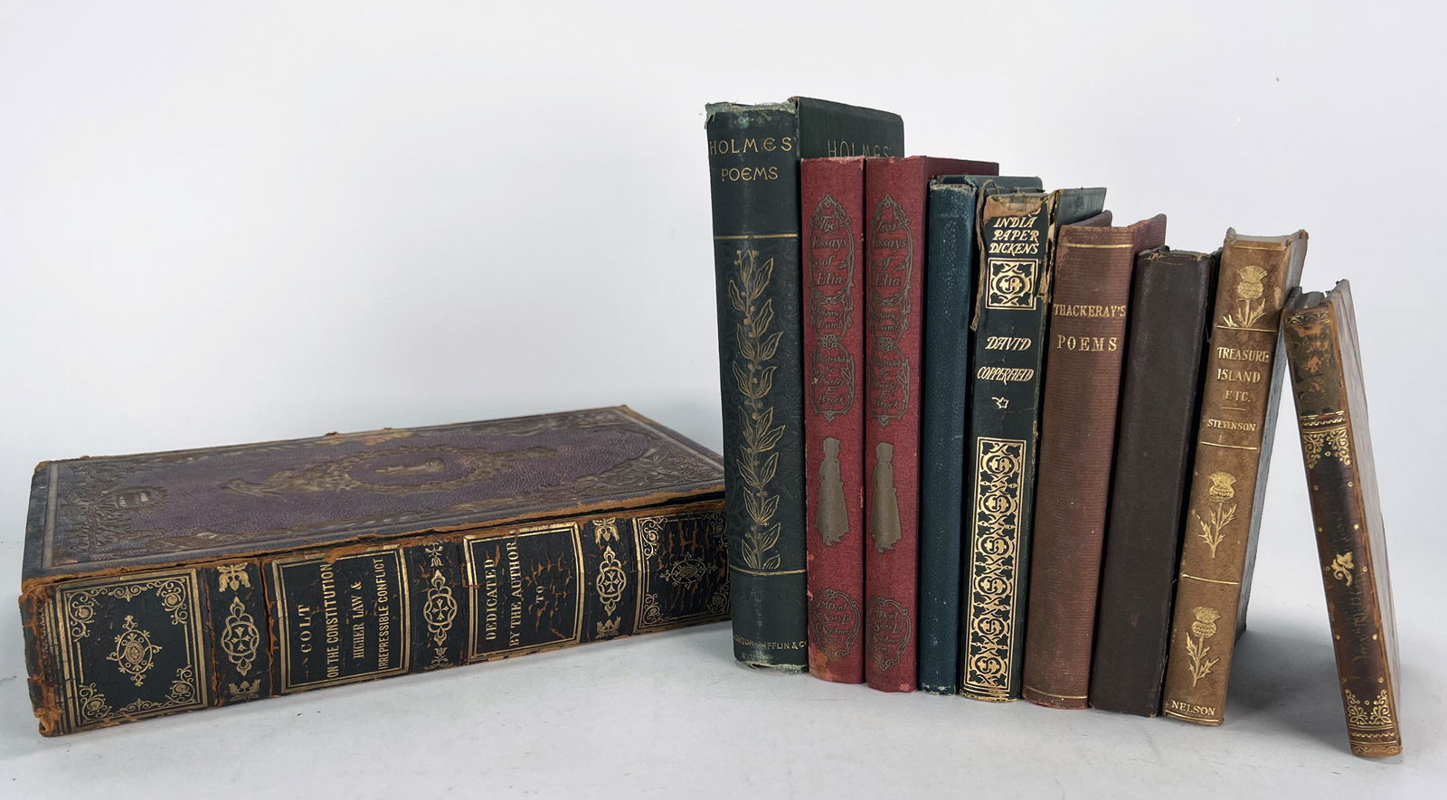 ANTIQUE & VINTAGE HARDCOVER BOOKS WITH BOX (1 of 6)