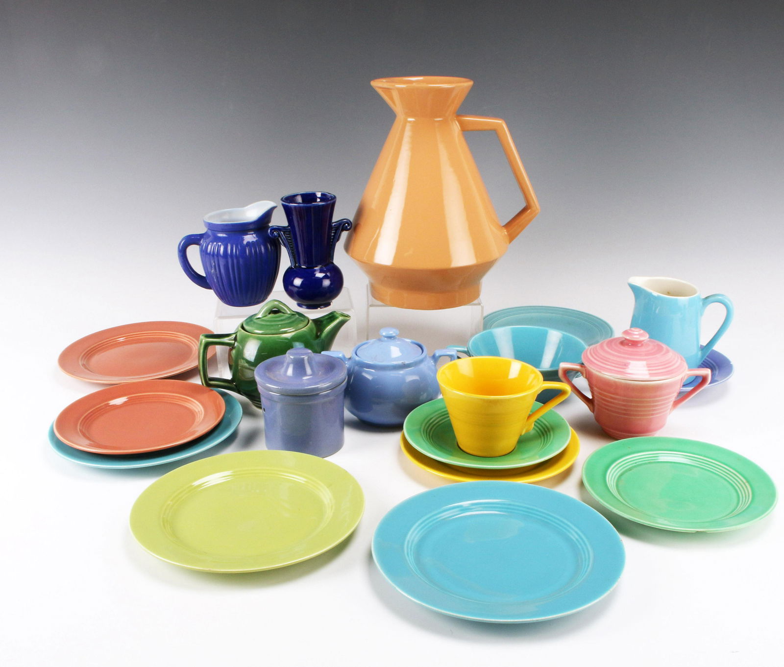 MCM VINTAGE AMERICAN POTTERY LOT (1 of 7)