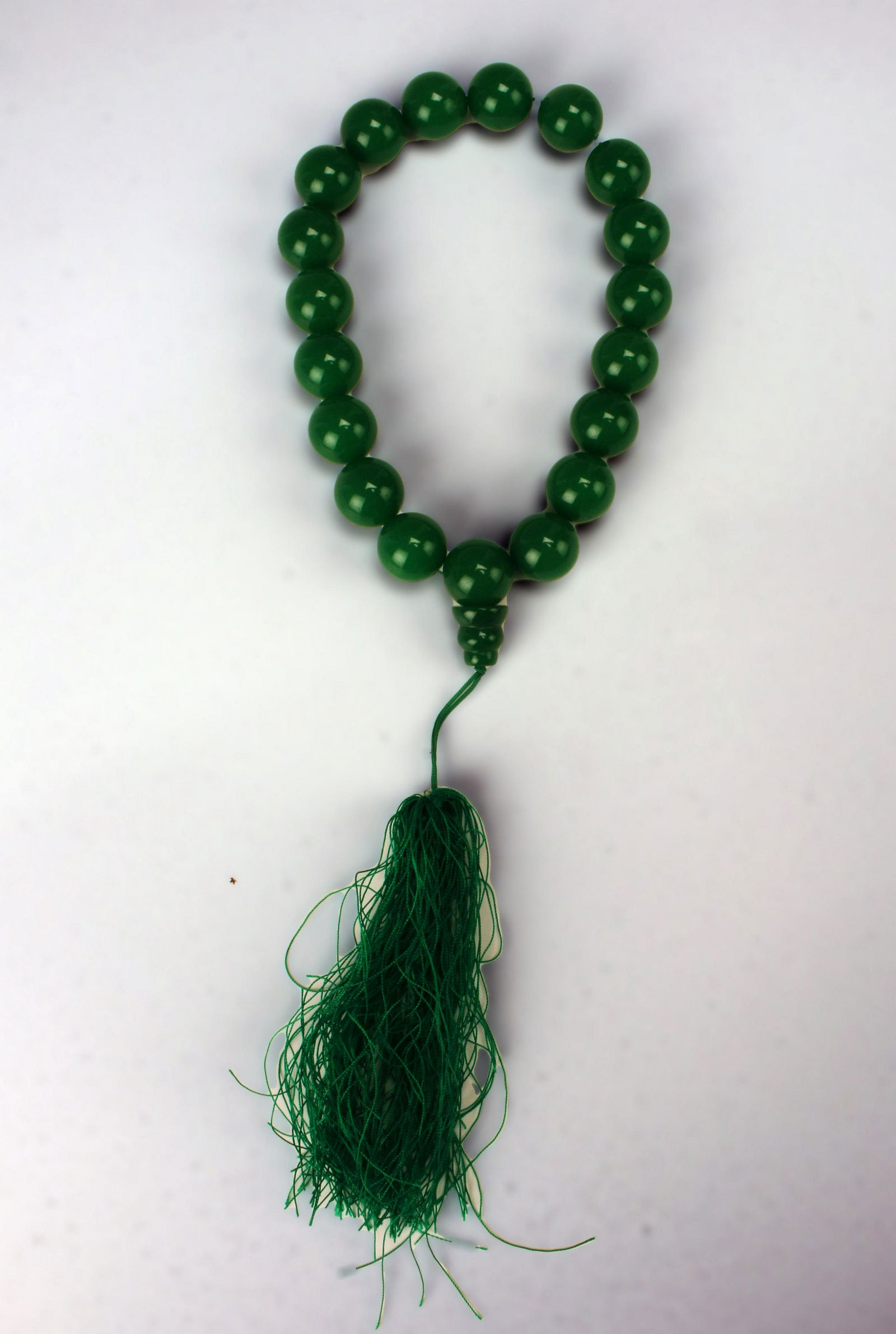 LARGE GREEN CHINESE JADE BEAD MALA (1 of 4)
