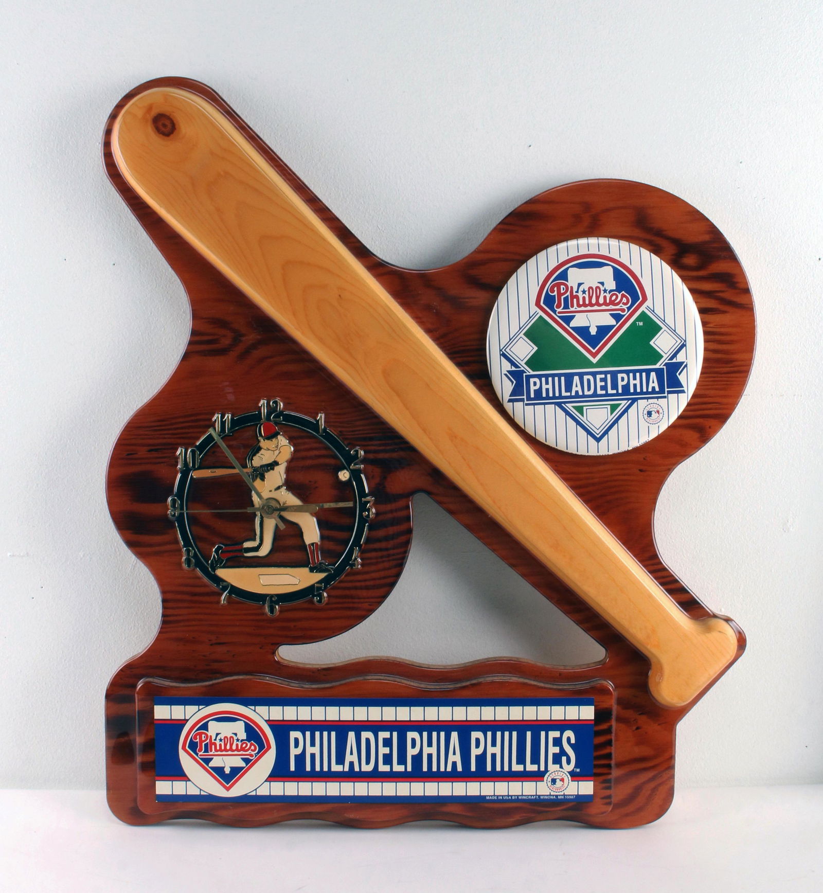 PHILLIES WALL PLAQUE CLOCK (1 of 6)