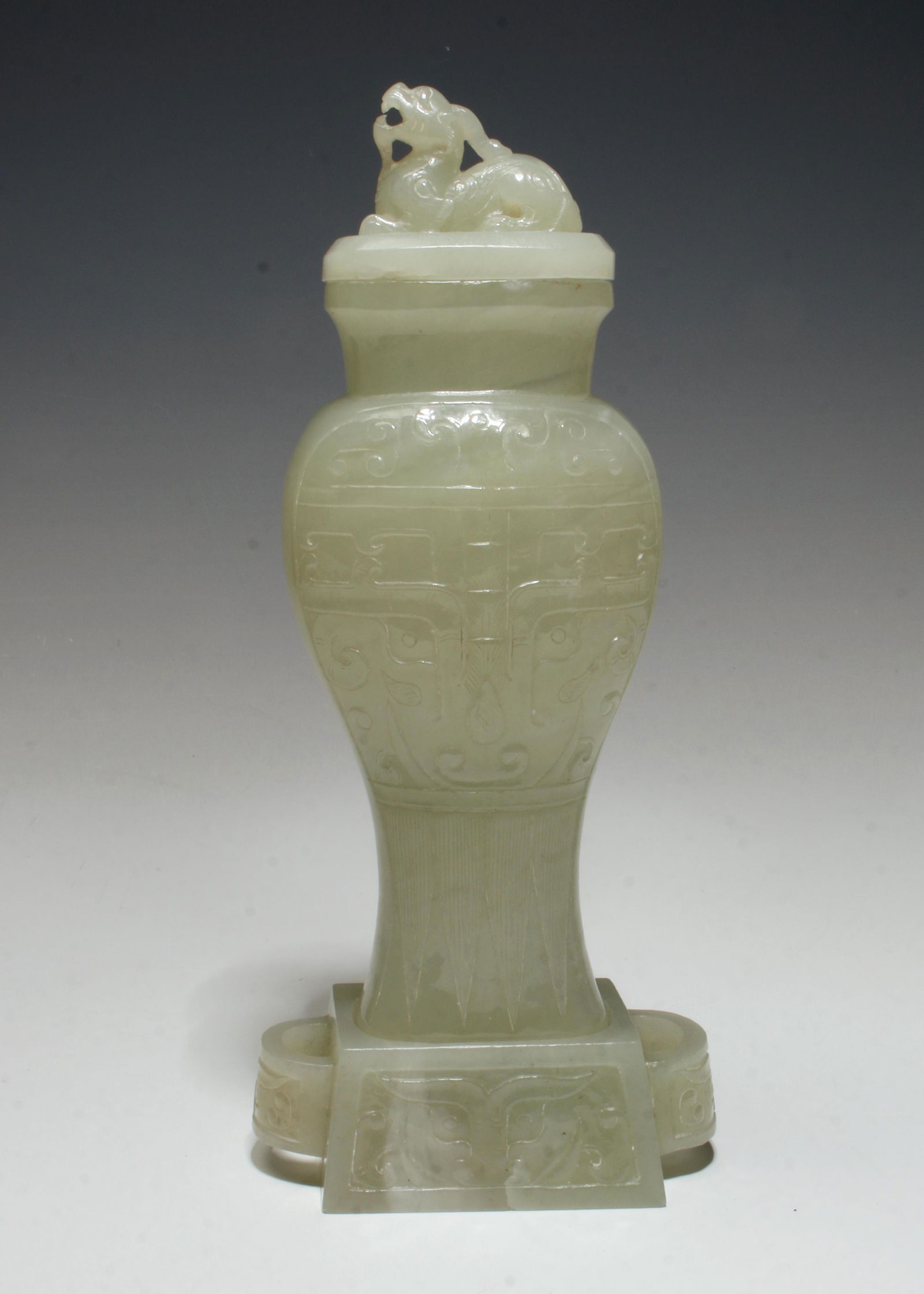 CARVED WHITE JADE URN IN PRESENTATION BOX (1 of 7)
