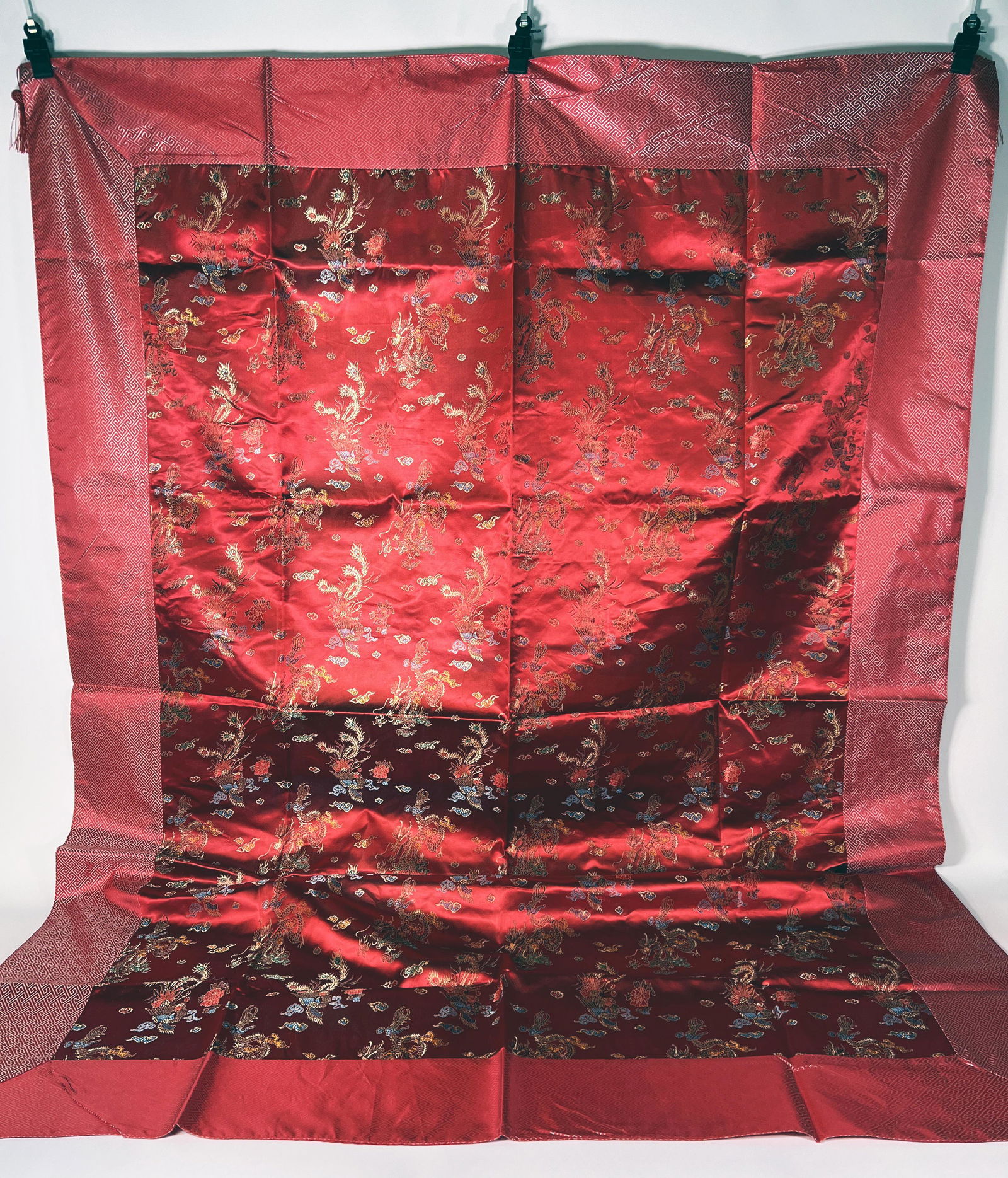 CHINESE RED SILK DRAGON & PHOENIX TABLECLOTH (1 of 3)