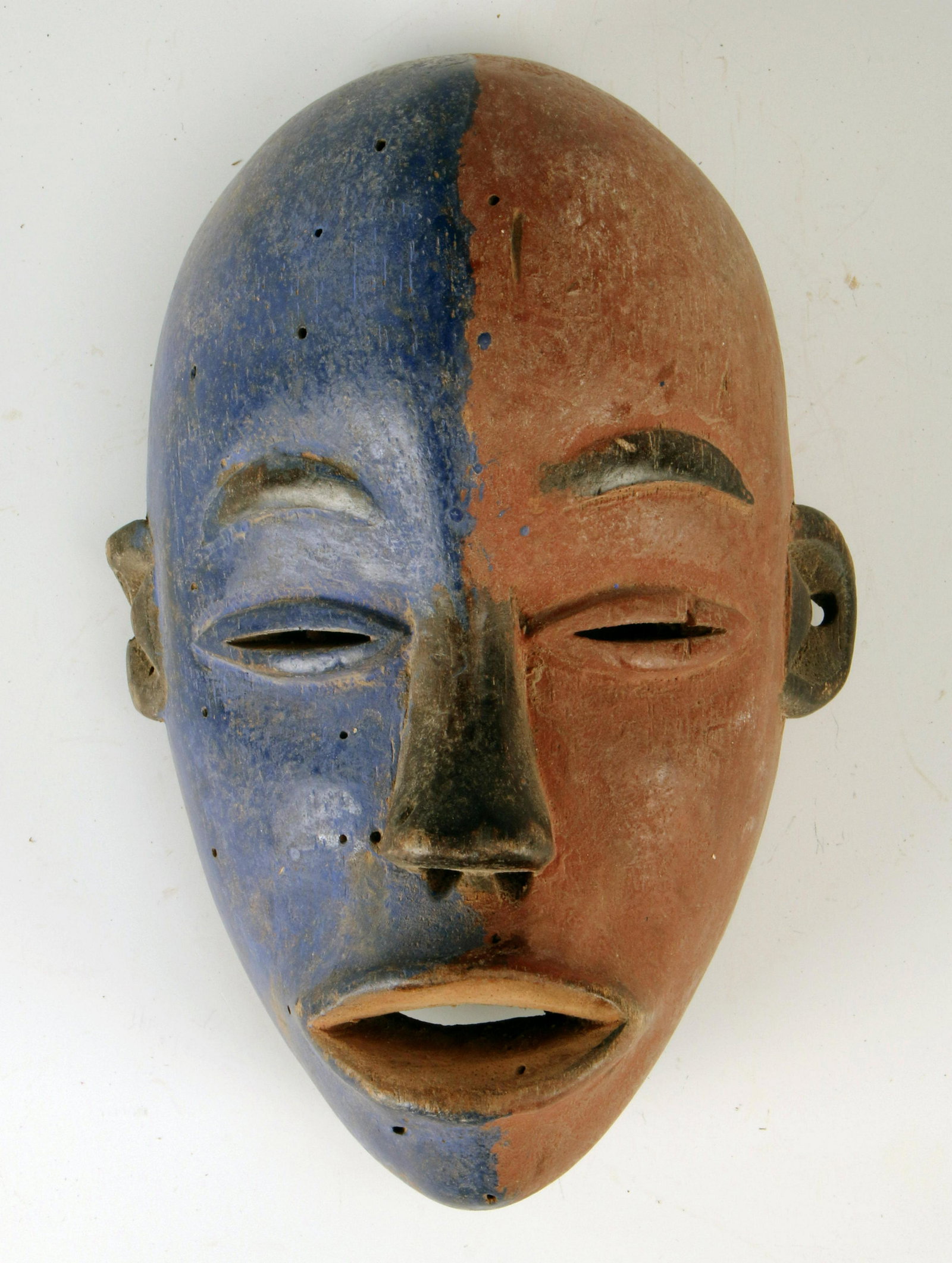 SMALL MASK PASSPORT (1 of 2)