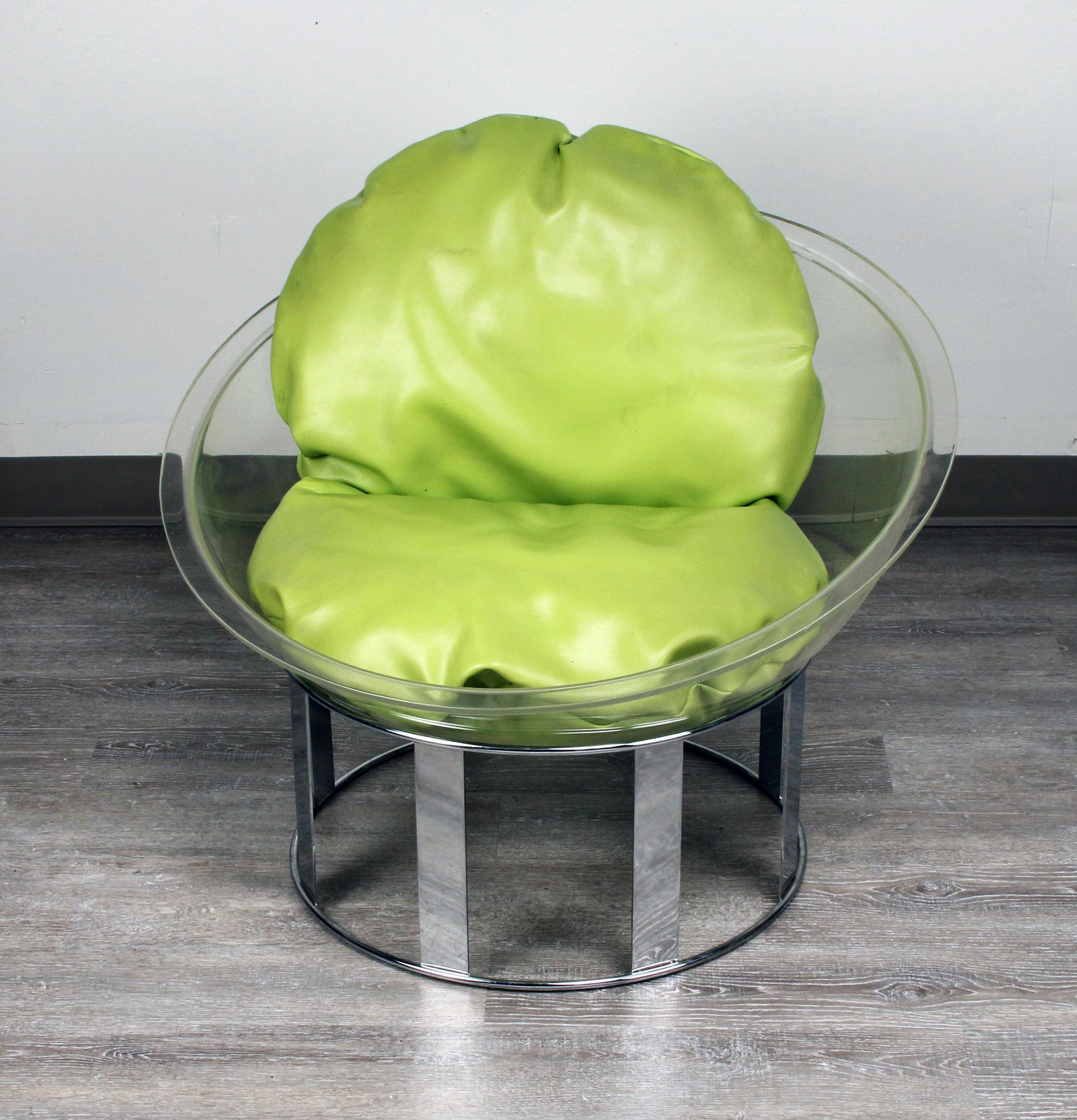 RETRO 60S MOD LUCITE & CHROME BOWL CHAIR (1 of 4)