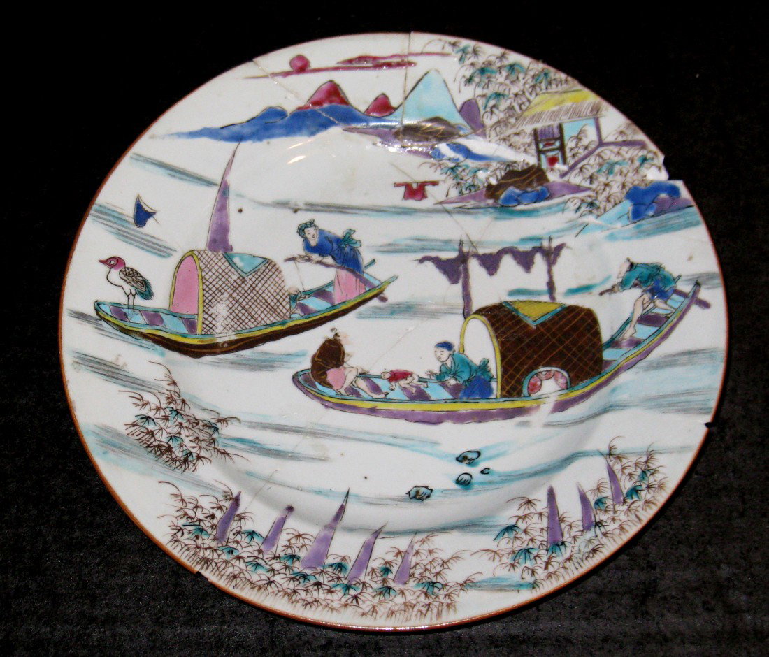 Chinese Export Porcelain Platter: An interesting 8 3/4 Chinese porcelain plate of early Philadelphia interest, with a note attributing it to the Morris estate. Repaired and for display only.