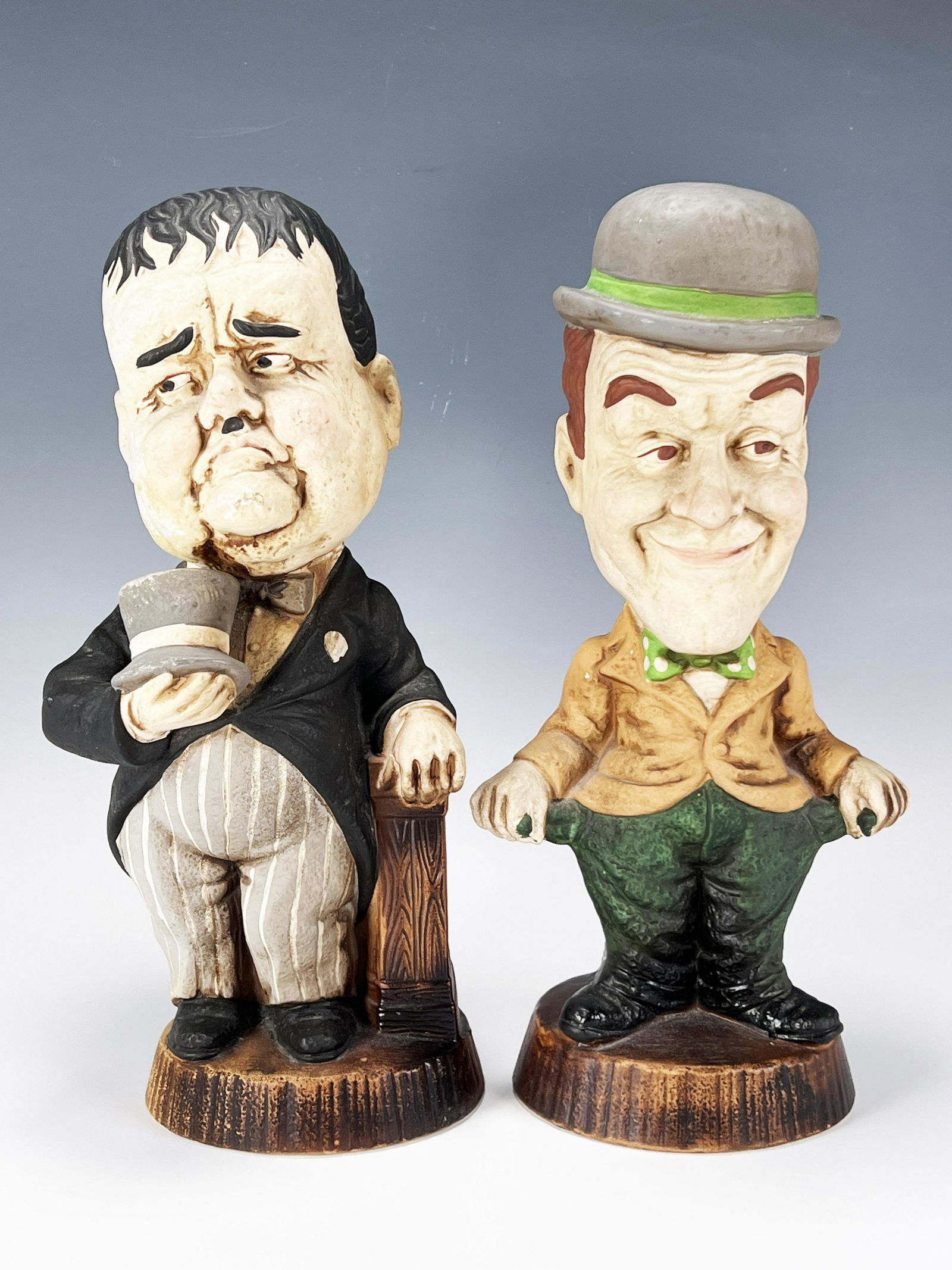 LAUREL & HARDY STATUE FIGURES (1 of 5)