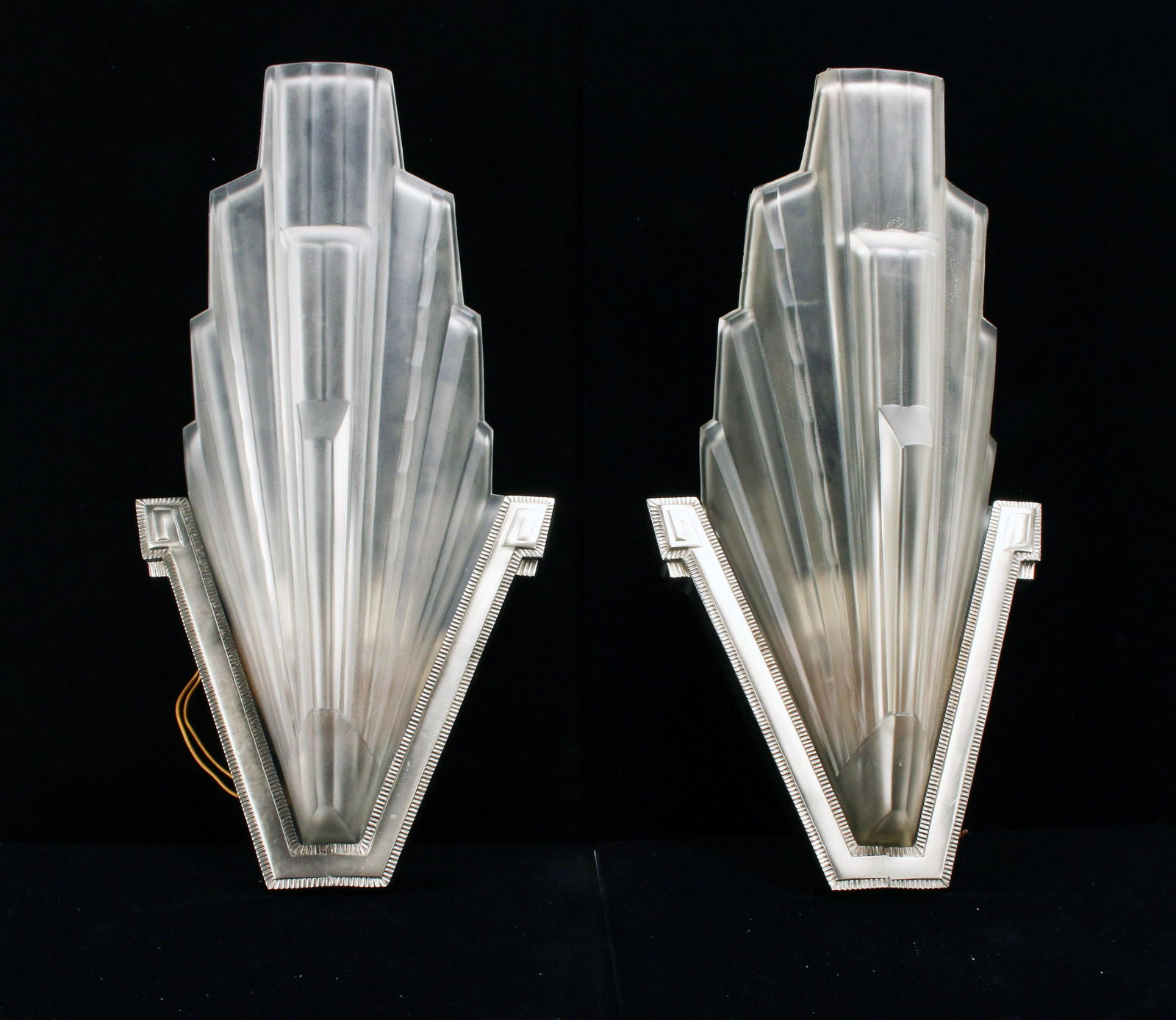 VINTAGE LARGE PAIR ART DECO THEATER SLIP SHADE SCONCES (1 of 9)