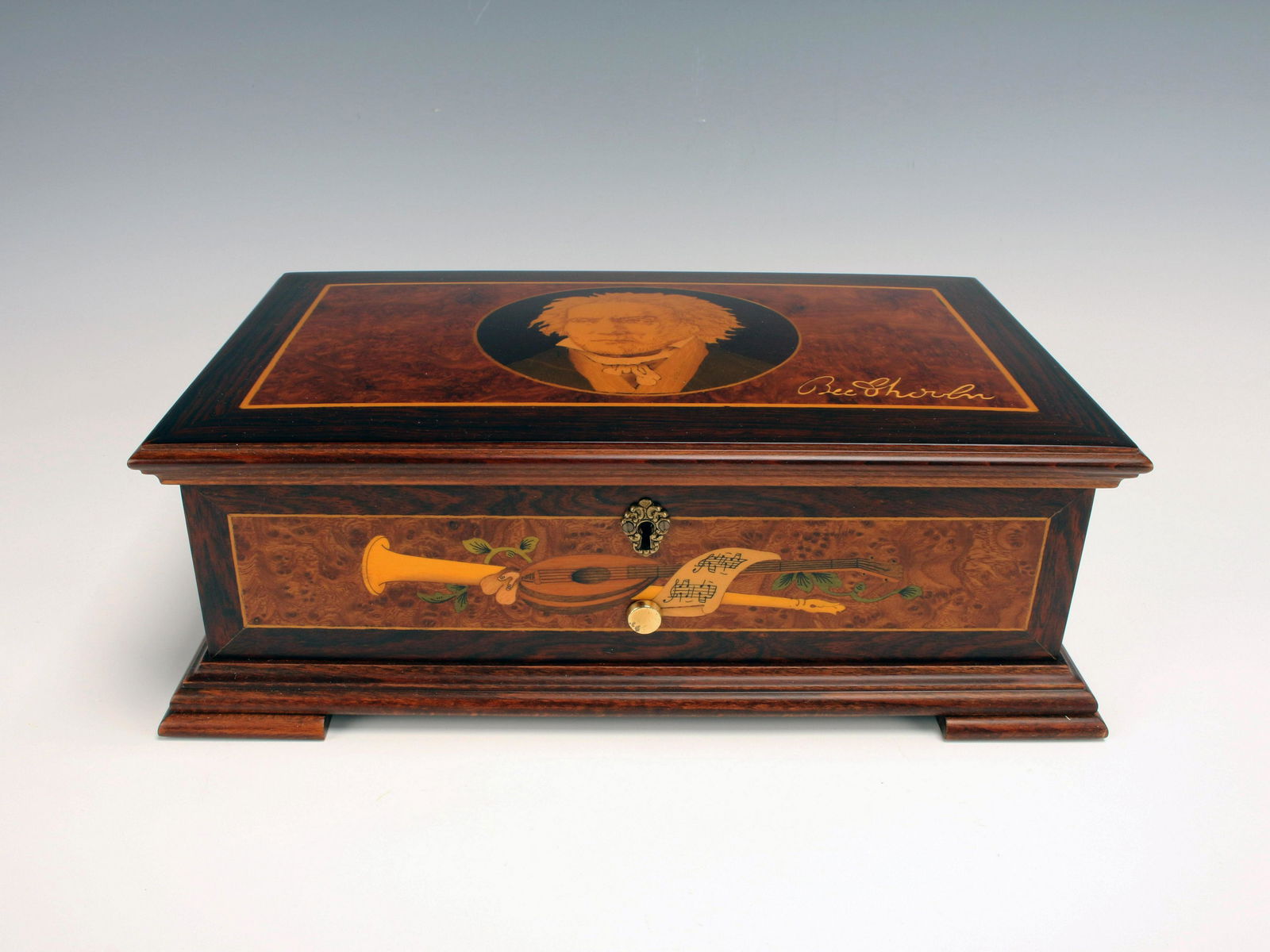SWISS LARGE INLAID WOODEN BEETHOVEN MUSIC BOX (1 of 8)