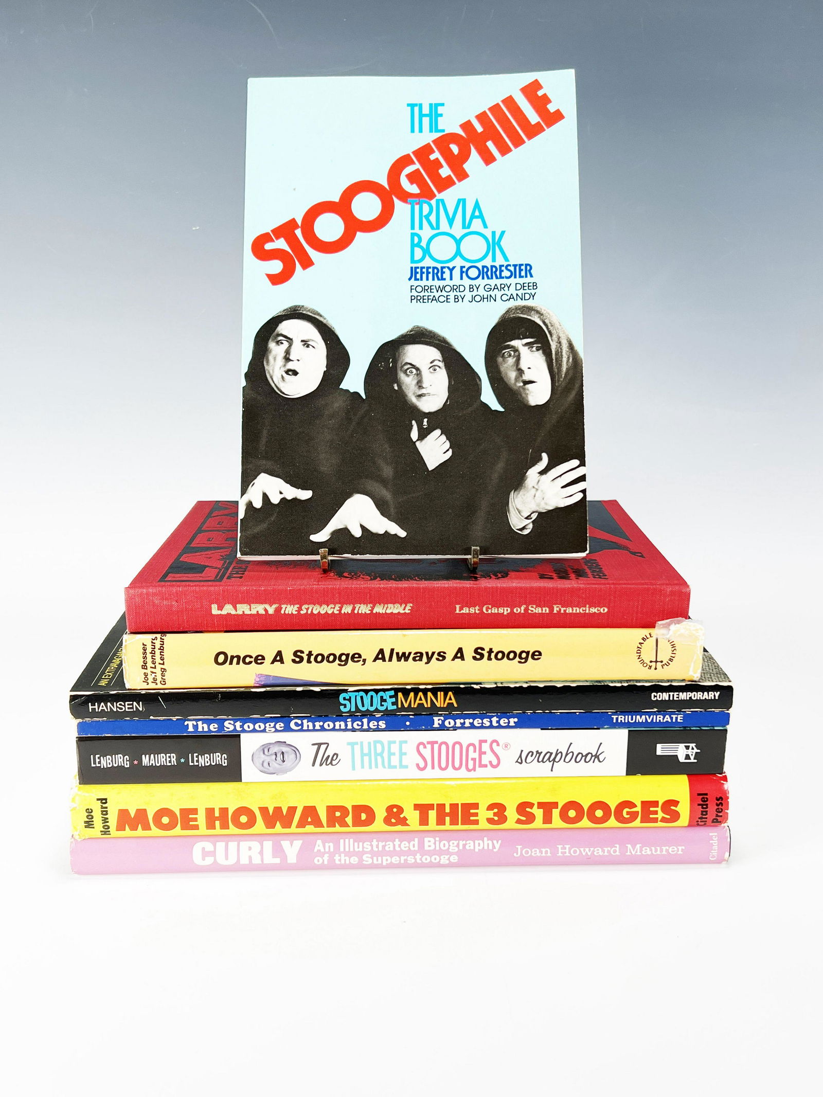 8 THREE STOOGES BOOKS (1 of 1)