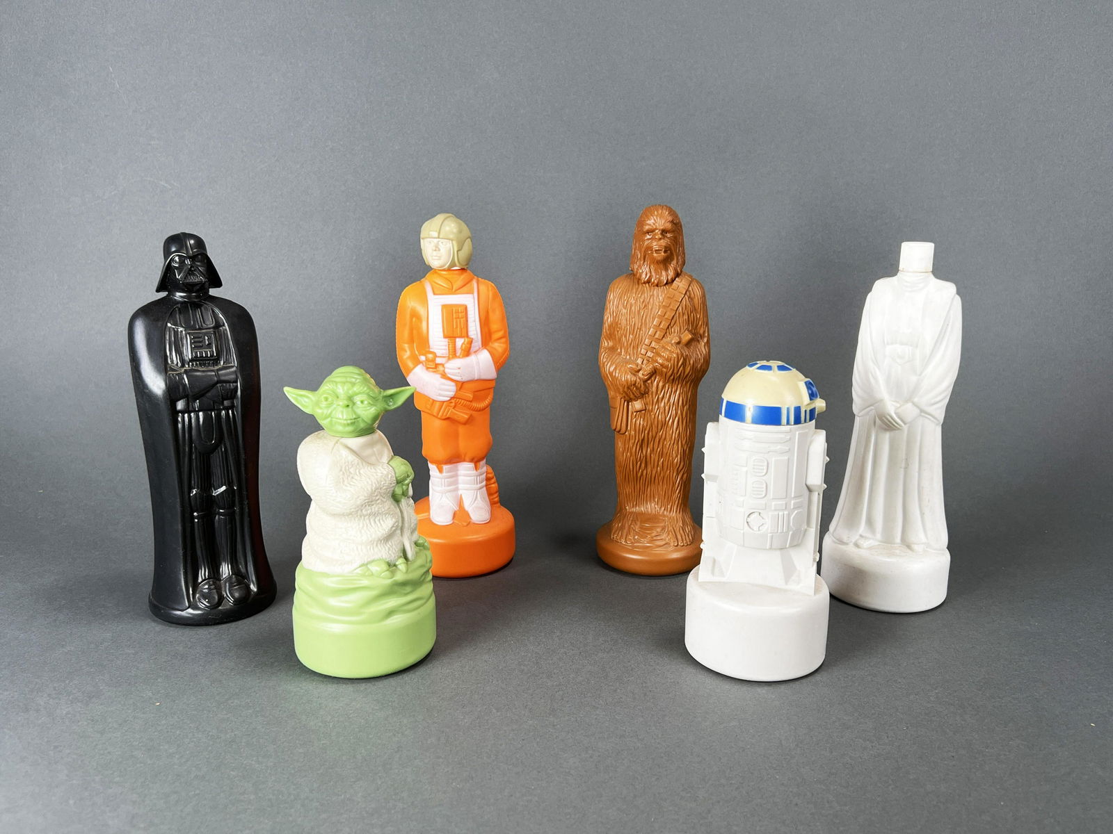STAR WARS SHAMPOO/BUBBLE BATH BOTTLES (1 of 2)