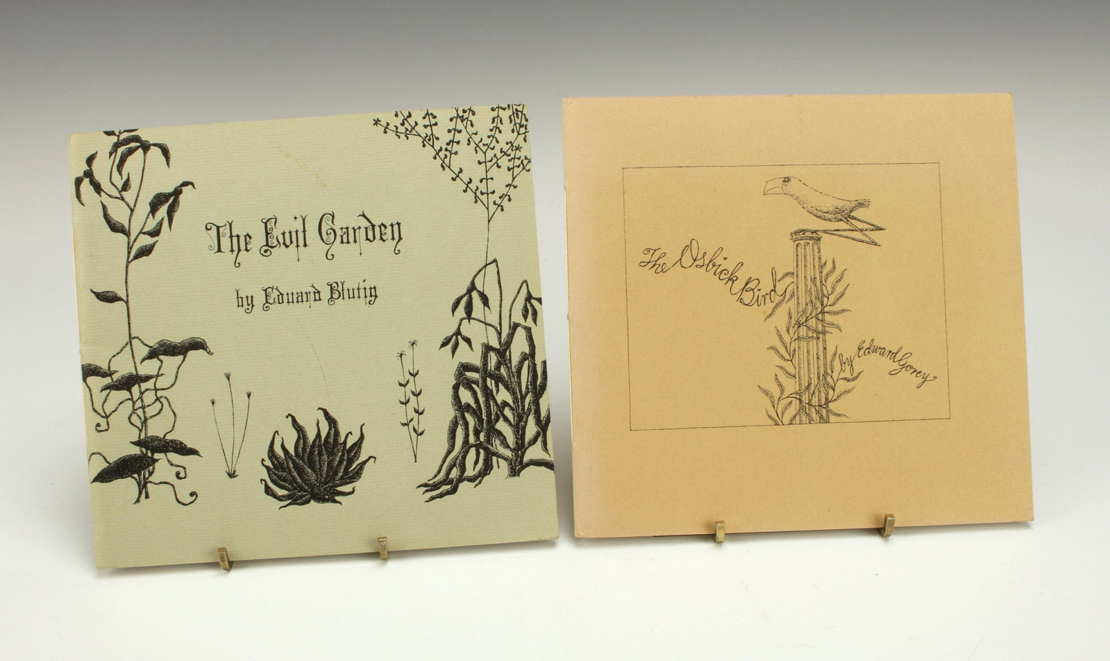 EDWARD GOREY THE OSBICK BIRD & EVIL GARDEN: EDWARD GOREY THE OSBICK BIRD & EVIL GARDEN Soft Cover from Diogenes Zurich,
