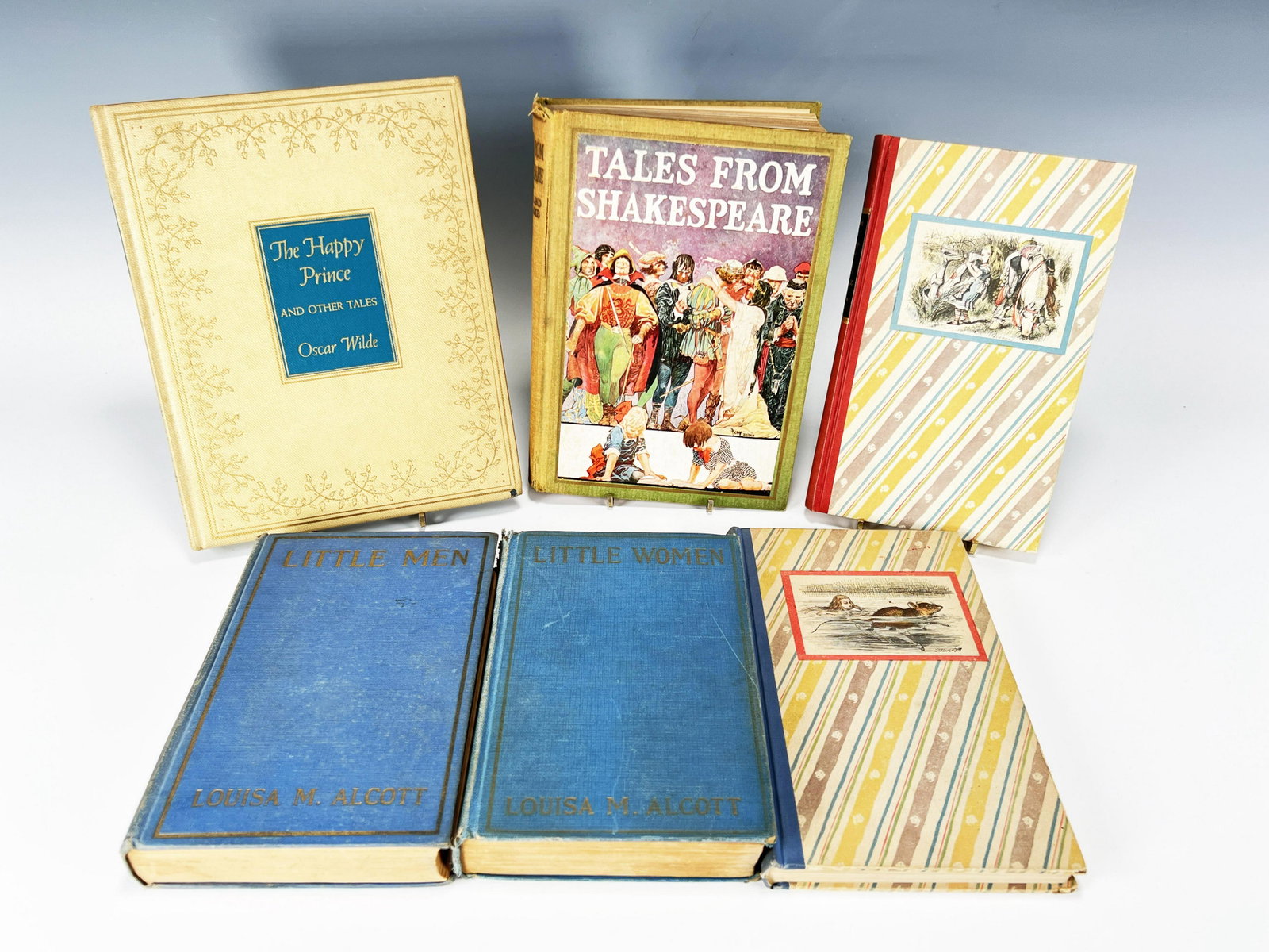 CLASSIC CHILDRENS BOOK STORIES: CLASSIC CHILDRENS BOOK STORIES Little Women and Little Men by Alcott. Alice in Wonderland 1946 and Through the Looking Glass 1946 Lewis Carroll. Tales from Shakespeare 1925. The Happy P