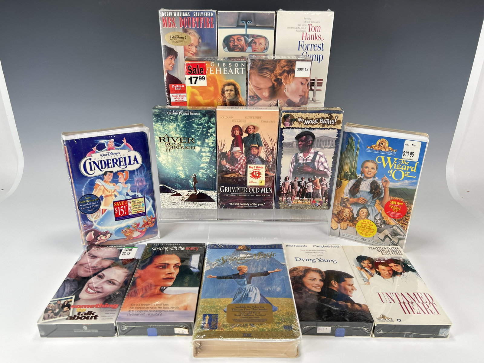 LOT OF SEALED VHS TAPES DISNEY WIZARD OF OZ: LOT OF SEALED VHS TAPES DISNEY WIZARD OF OZ Includes Brave Heart, Driving Miss Dasiy, Forest Gump, and more! Shipping: Shipping and ha