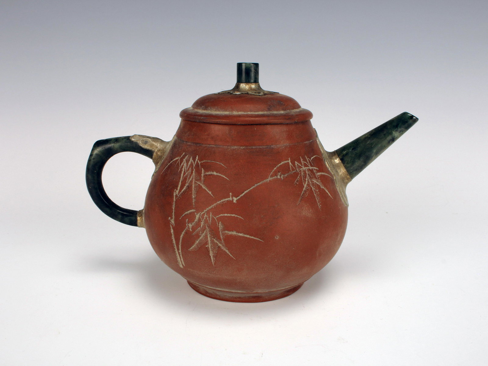 INCISED CHARACTER TEA POT (1 of 8)