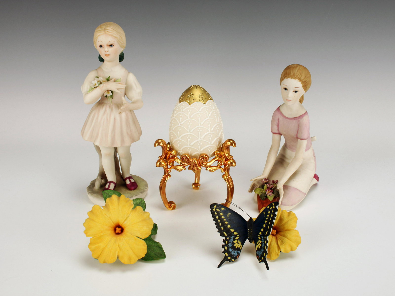 2 CYBIS FIGURES, SIGNED EGG, LENOX BUTTERFLY (1 of 9)