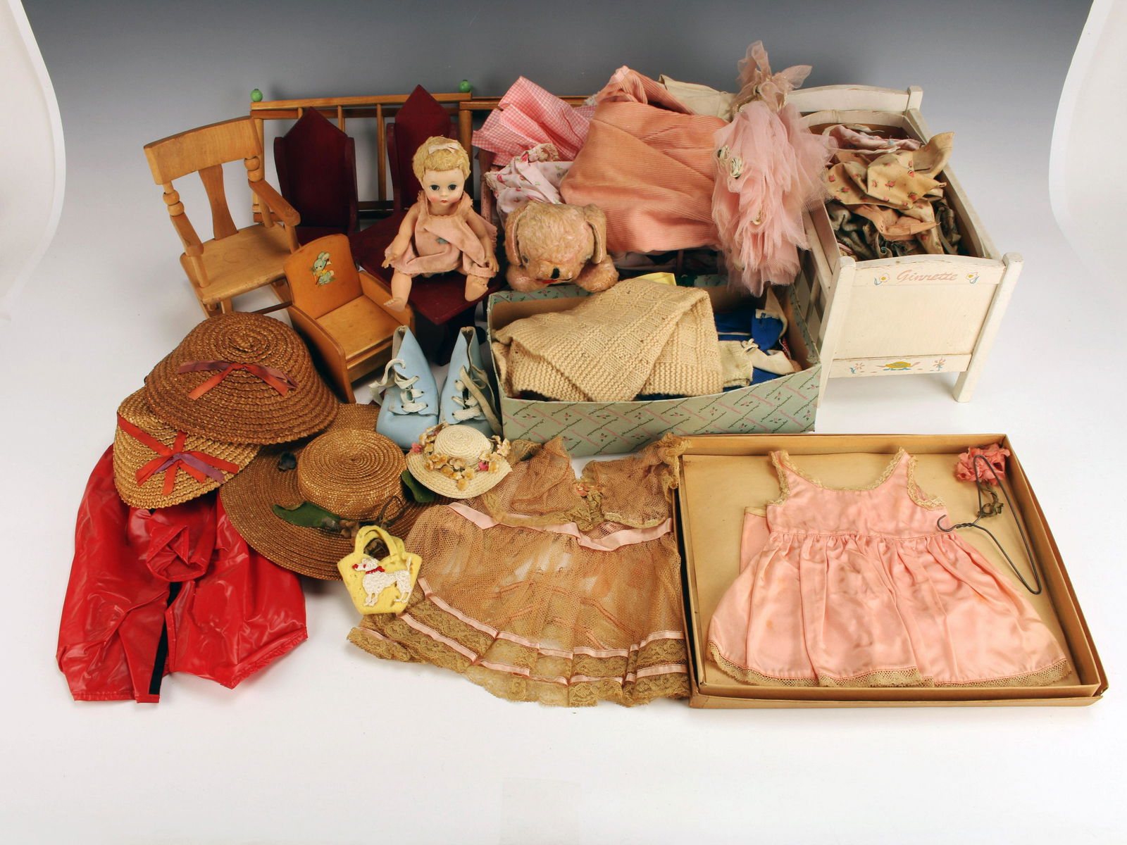 LOT OF DOLL FURNITURE & CLOTHES (1 of 8)