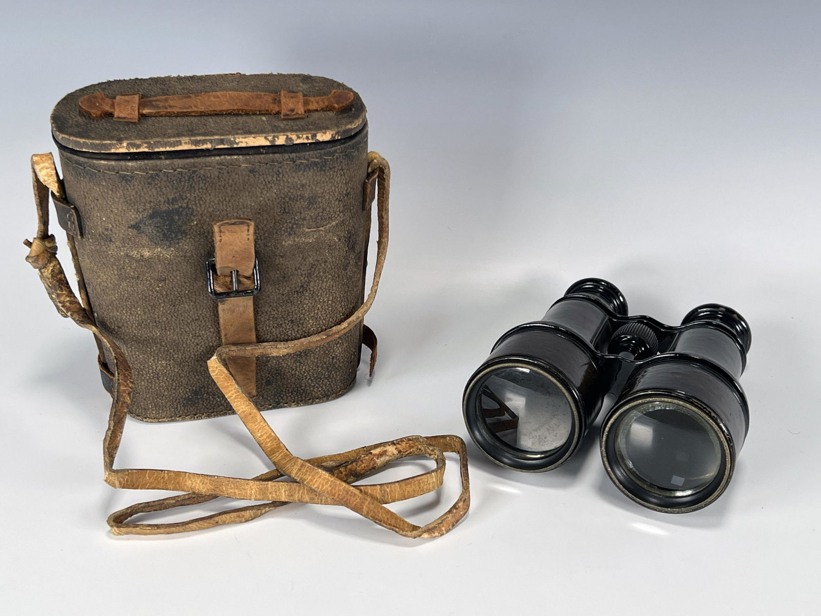WORLD WAR I LE FILS BINOCULARS ORIGINAL CASE (1 of 5)