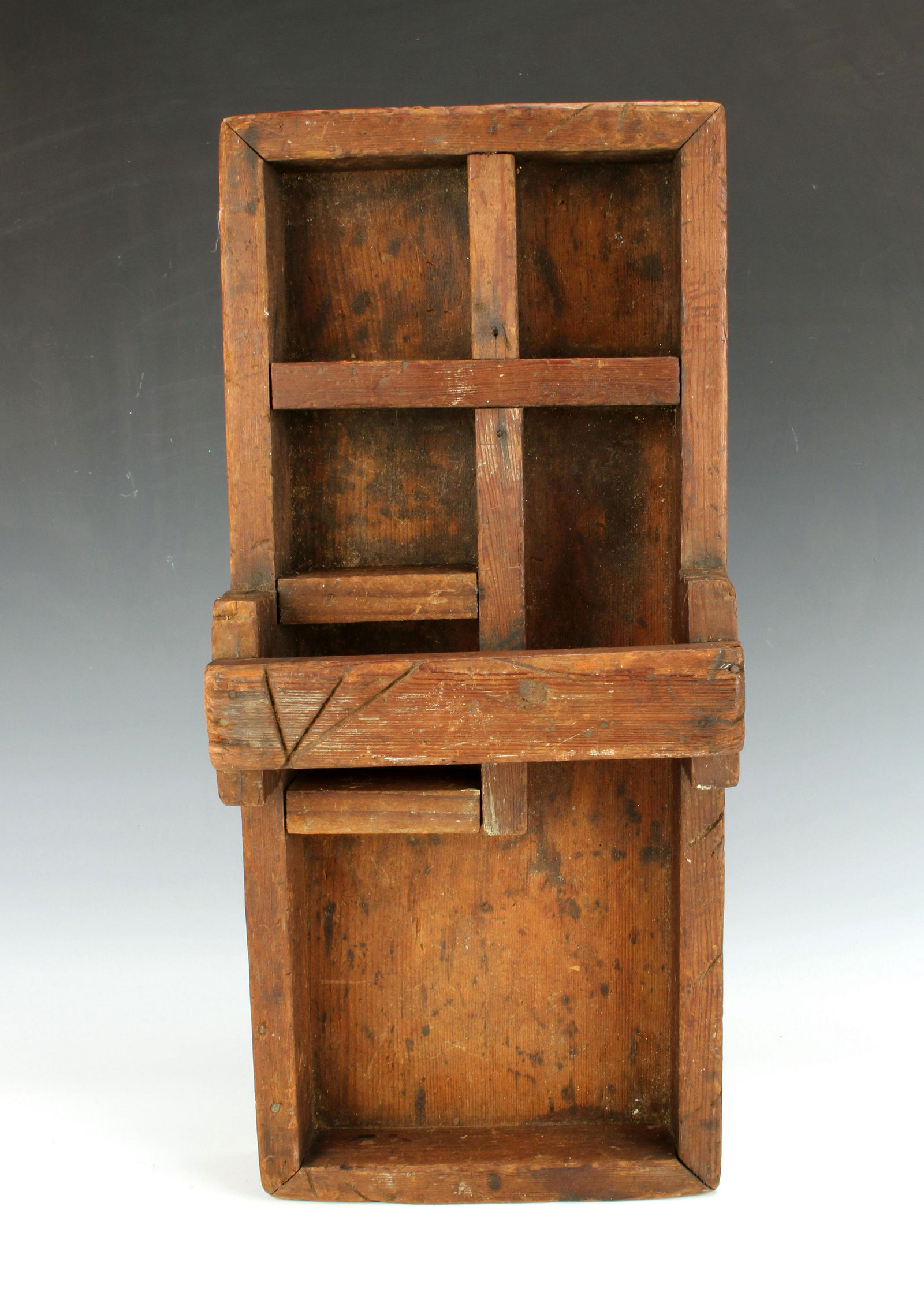 ANTIQUE WOOD TOOL CARRIER TRAY WITH MITER (1 of 6)