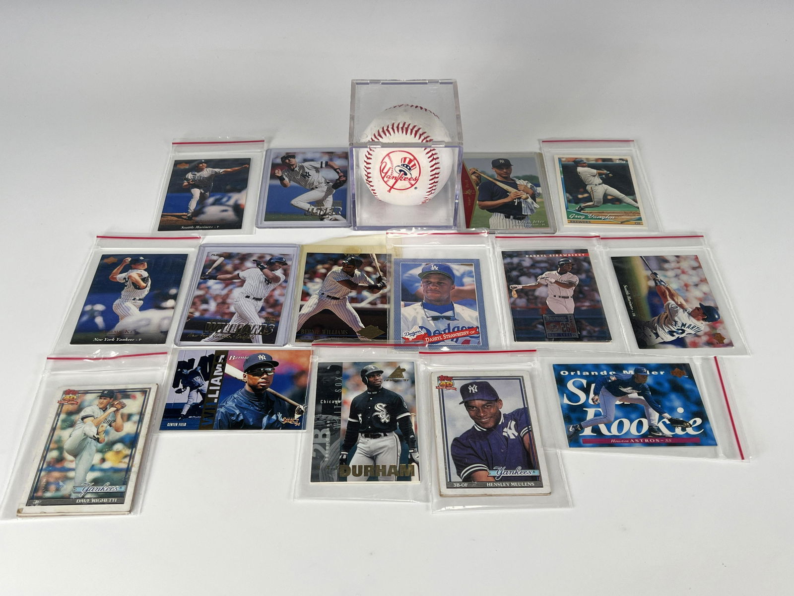 LOT OF BASEBALL CARDS AND YANKEES BASEBALL (1 of 5)