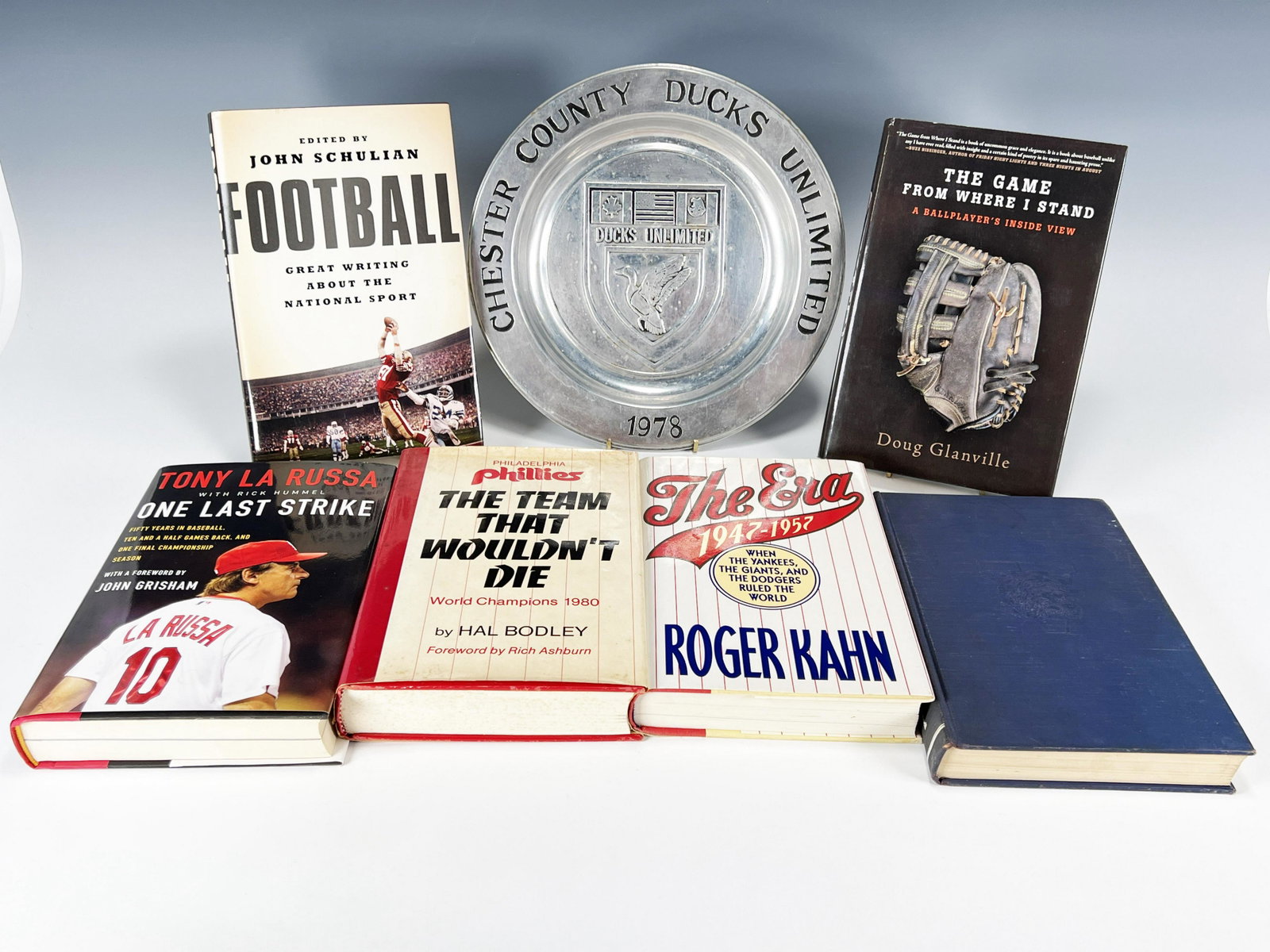 BOOKS ABOUT SPORTS VILLANOVA FOOTBALL CHESTER COUNTY PLATE: BOOKS ABOUT SPORTS VILLANOVA FOOTBALL CHESTER COUNTY PLATE Tony La Russa One Last Time, Football: Great Writings About the National Sport, The Team that Wouldn't Die, The Era by Roger Ka