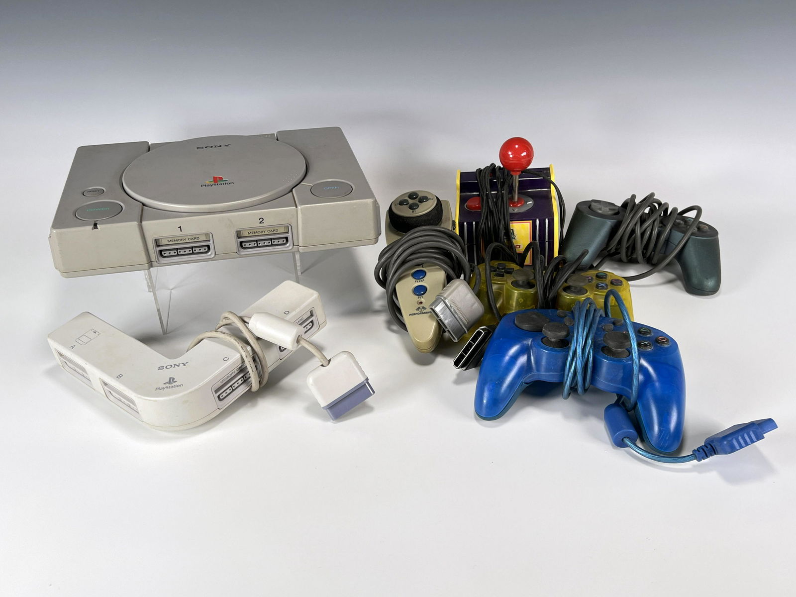 PLAYSTATION AND NAMCO PLUG AND PLAY (1 of 3)