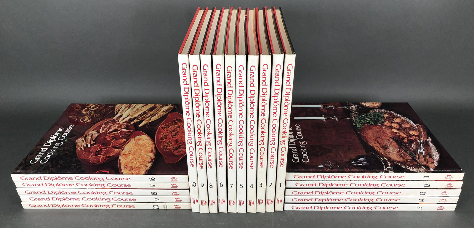 20 VOLUME GRAND DIPLOME COOK BOOK SET: 20 VOLUME GRAND DIPLOME COOK BOOK SET 20 Volumes of Grand Diplome Cooking Course cook books 11" x 9 1/4" Shipping: