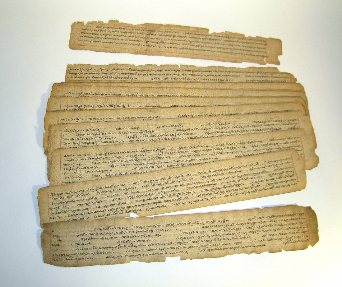 Scrolls: Buddhist Book