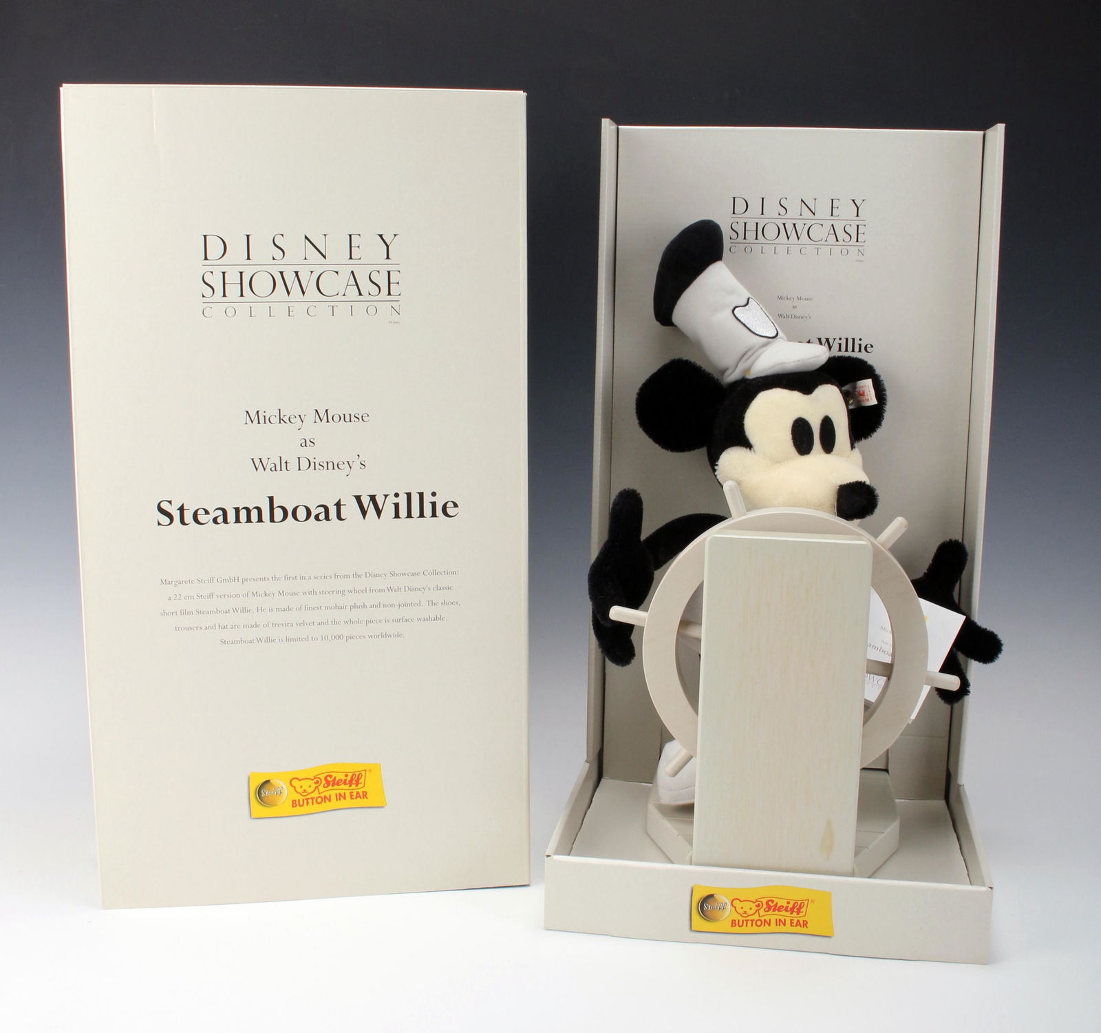 STEIFF DISNEY SHOWCASE STEAMBOAT WILLIE IN BOX (1 of 9)