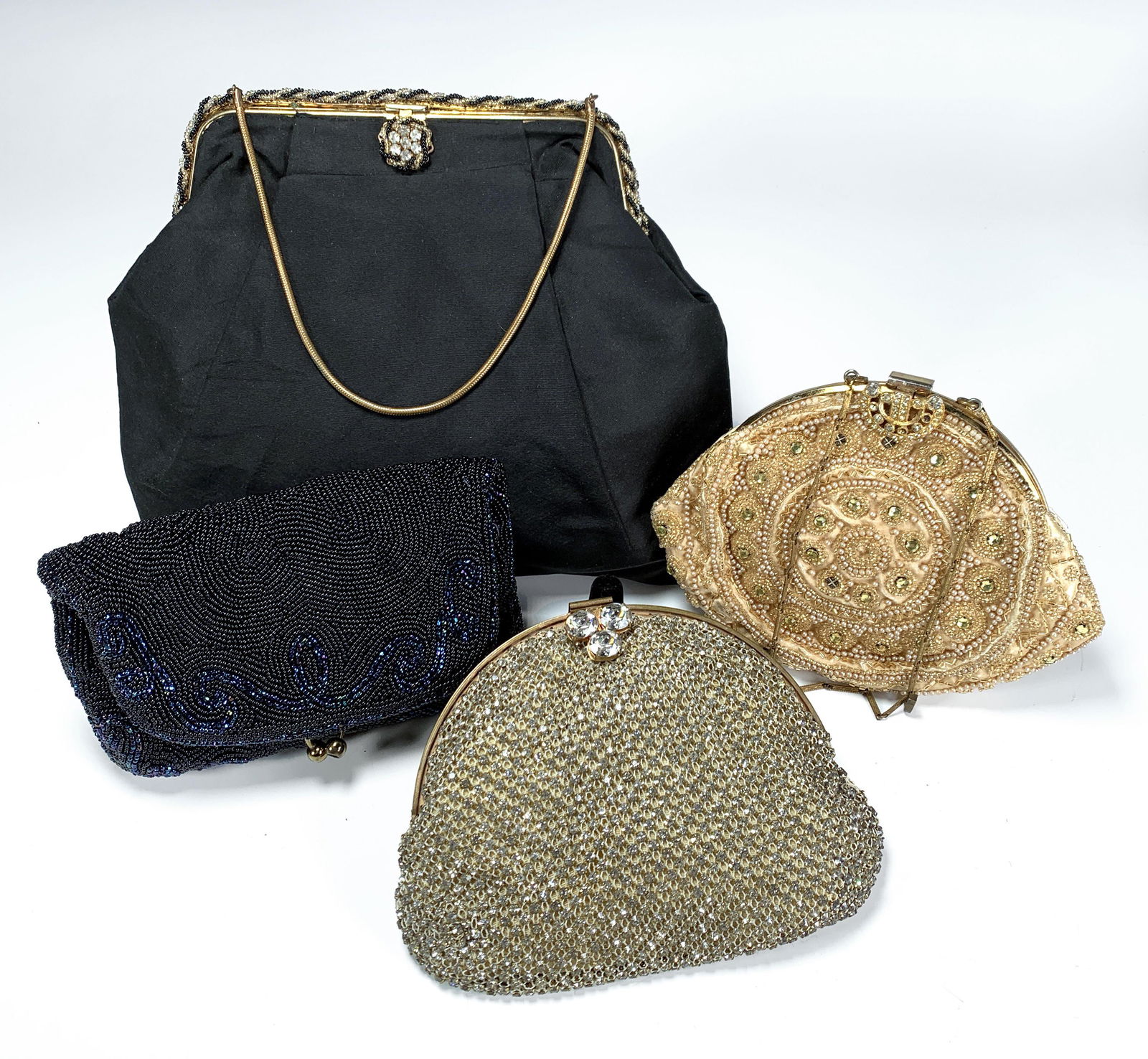 4 VINTAGE EVENING BAGS PURSES (1 of 7)