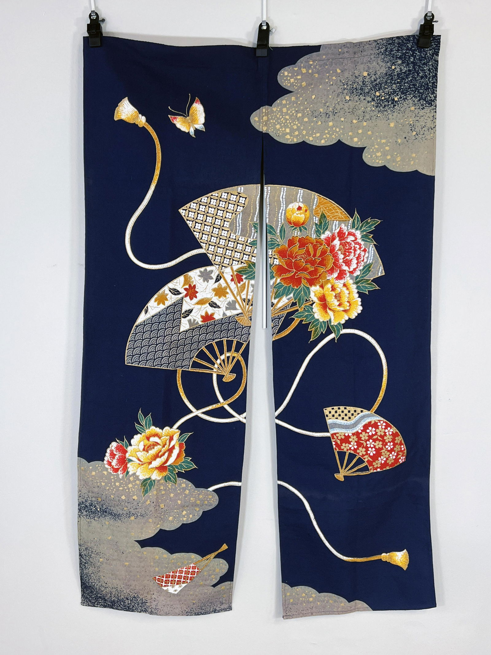 PRINTED FABRIC PANEL WITH FANS & FLOWERS (1 of 3)
