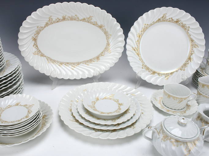 Haviland Limoges Ladore China Set