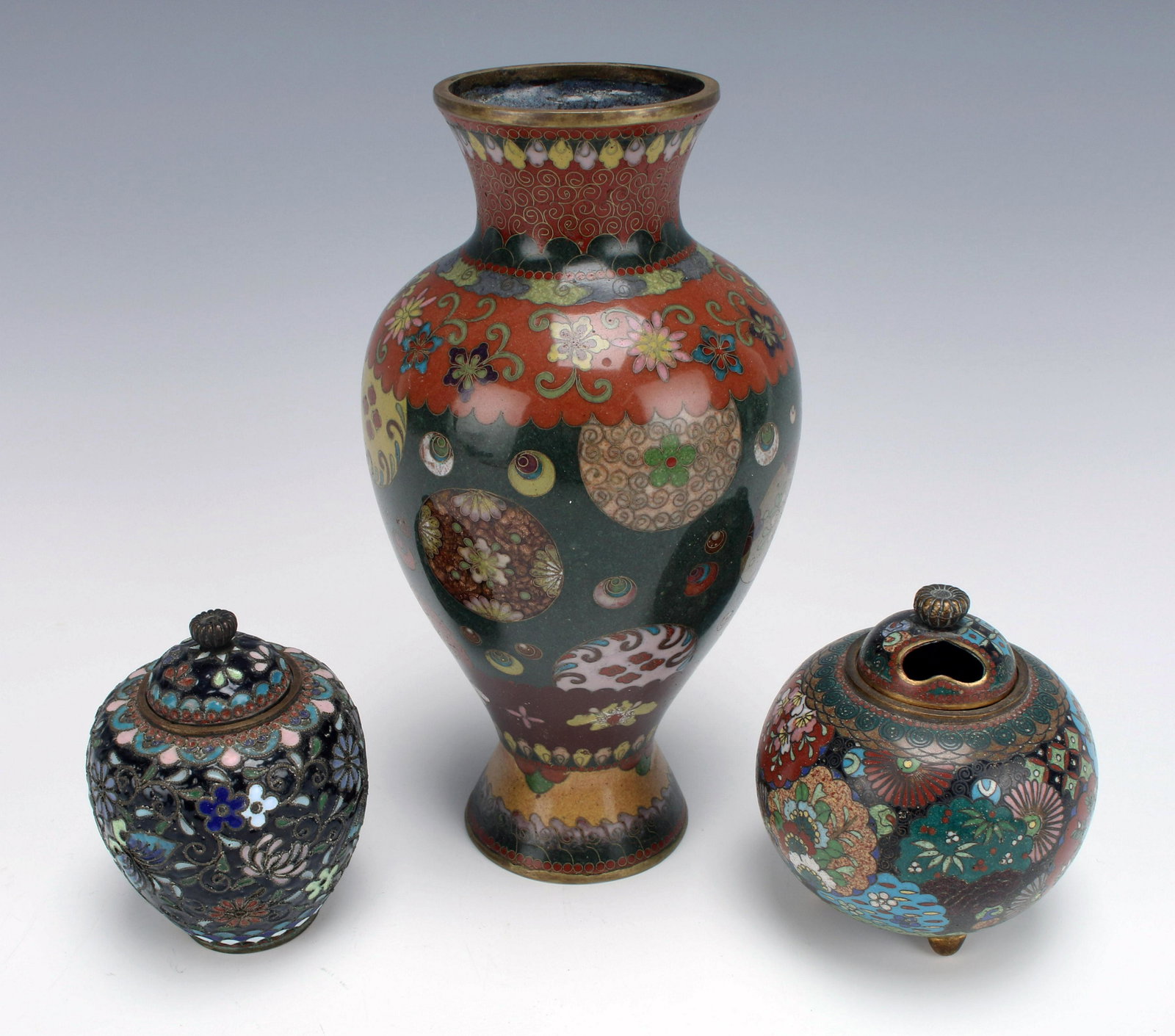 FINE CLOISONNE VASE & URNS (1 of 14)