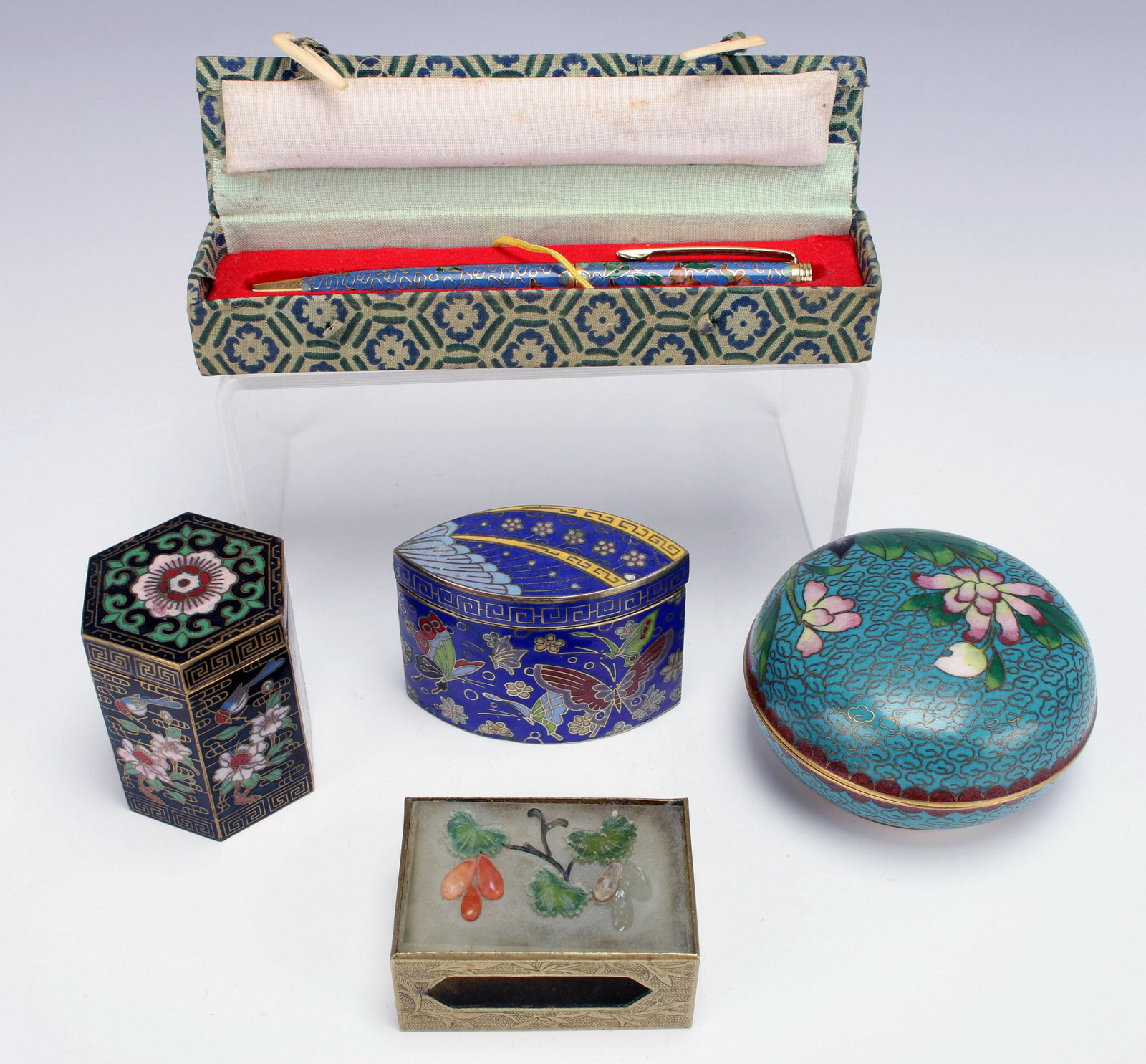 LOT OF CLOISONNE BOXES, PEN, MATCHBOX: LOT OF CLOISONNE BOXES, PEN, MATCHBOX
