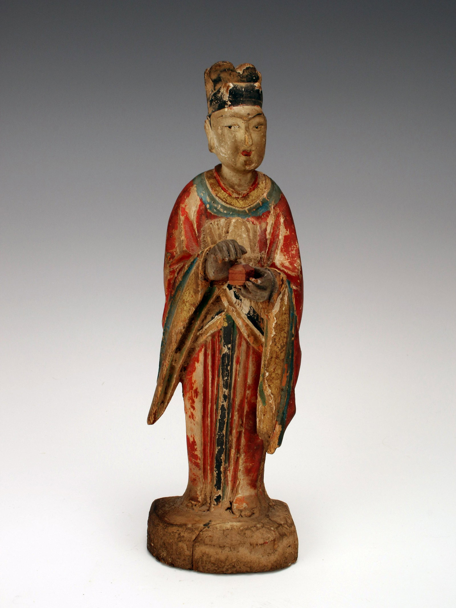 ANTIQUE CHINESE CARVED PAINTED WOOD ALTAR FIGURE (1 of 8)