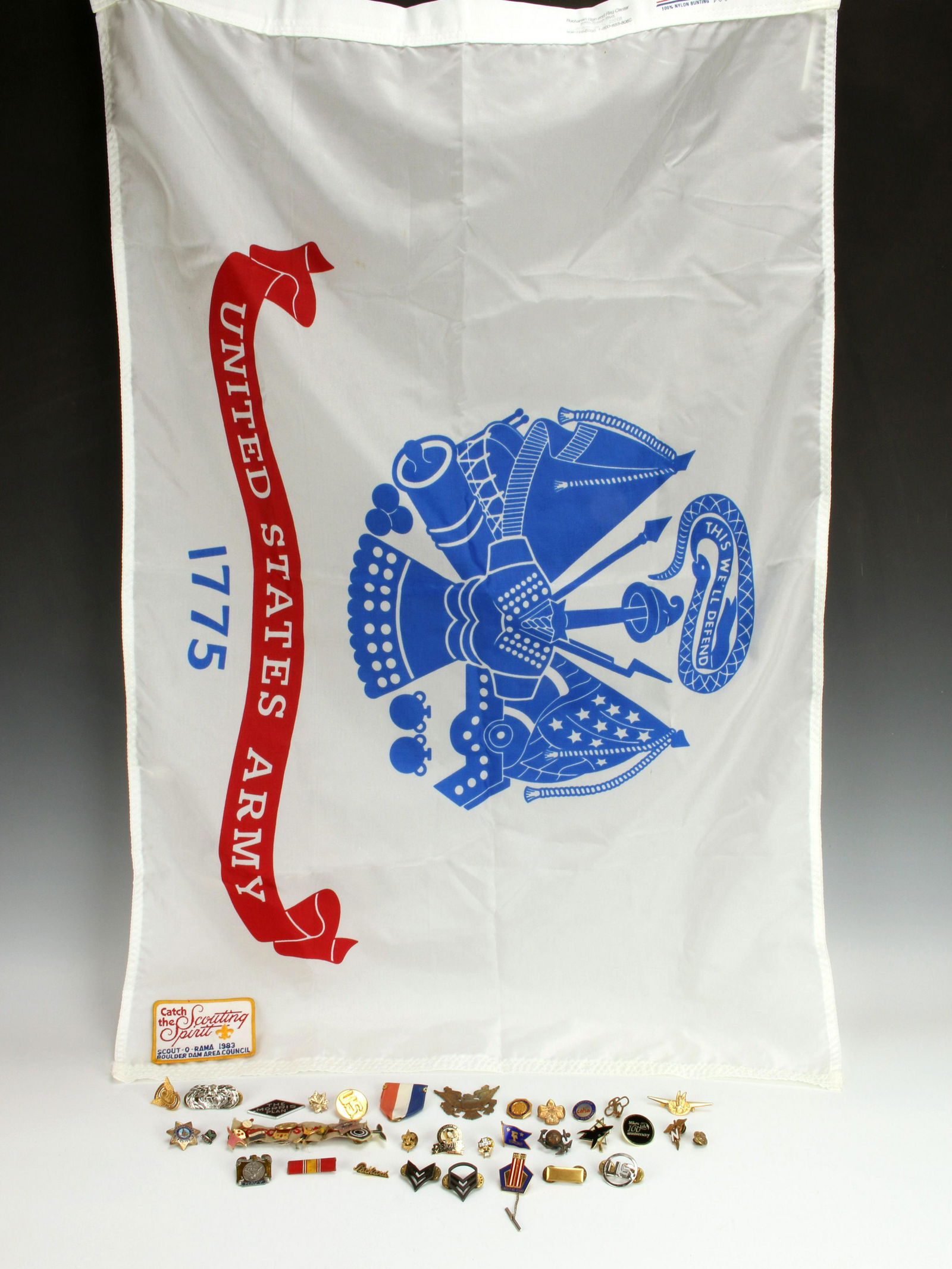 MILITARY PINS & FLAG BANNER (1 of 5)