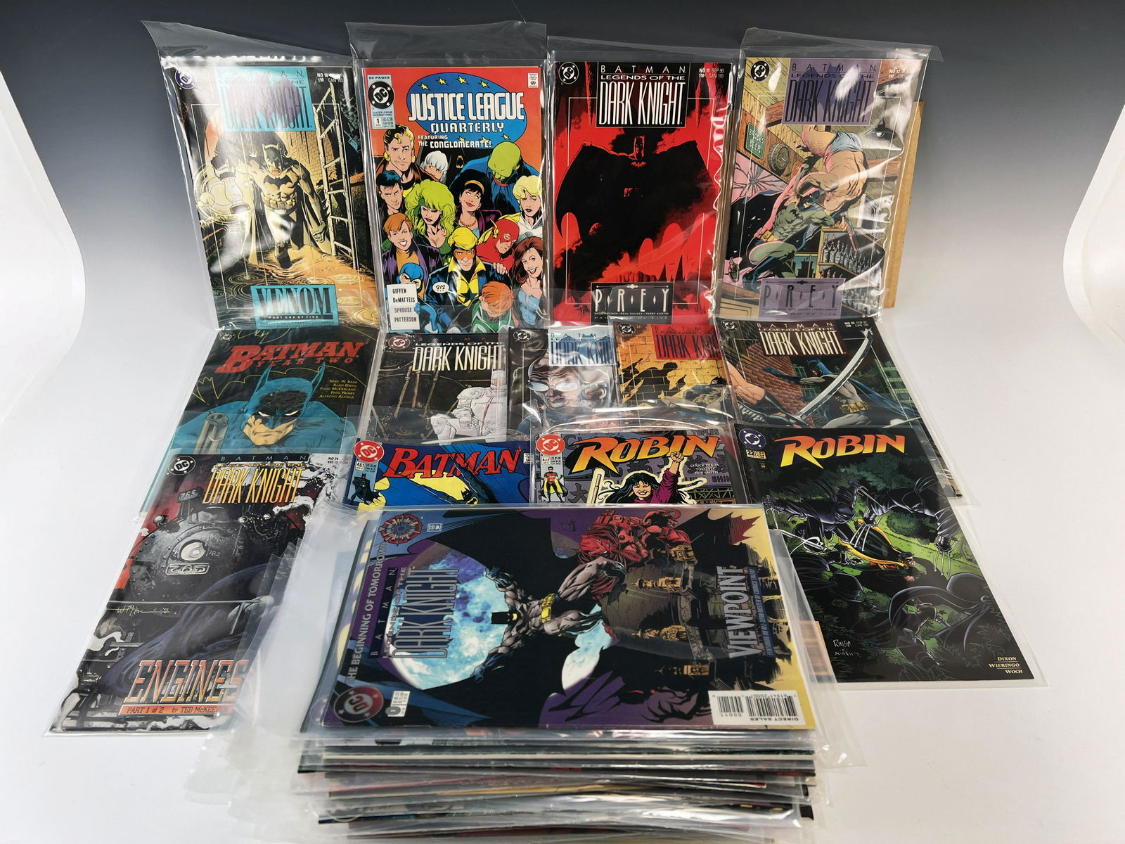 COLLECTION OF DC COMICS BATMAN JUSTICE LEAGUE (1 of 6)