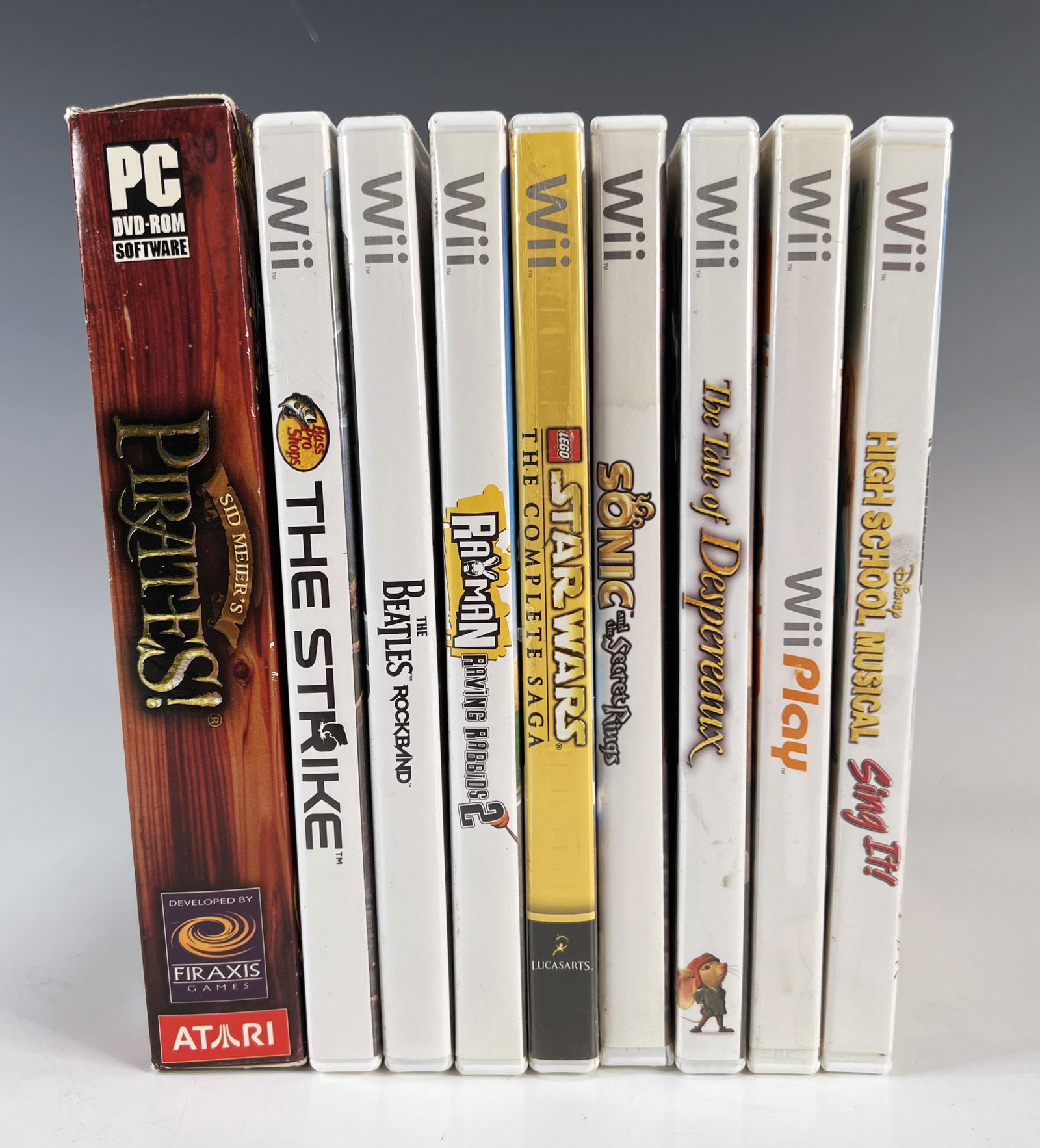 PC AND WII VIDEO GAMES LOT: PC AND WII VIDEO GAMES LOT <