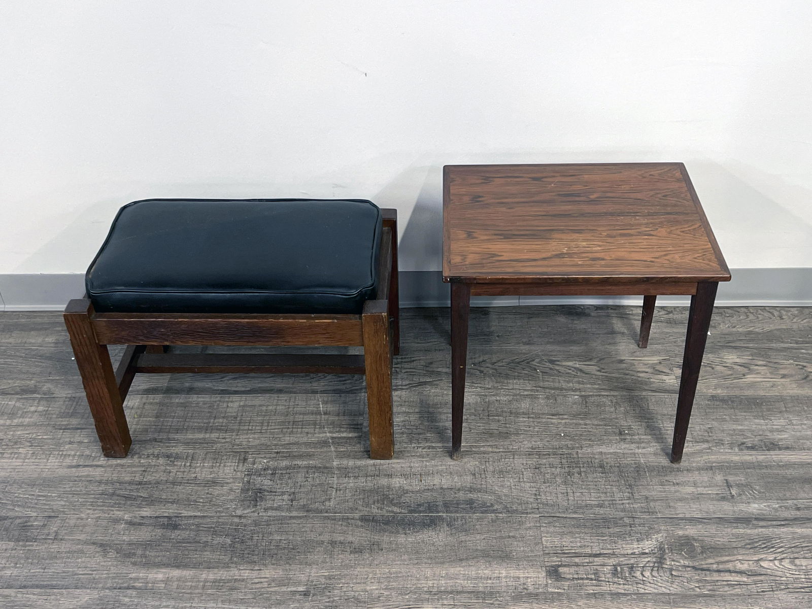 LOW END TABLE & OTTOMAN (1 of 2)