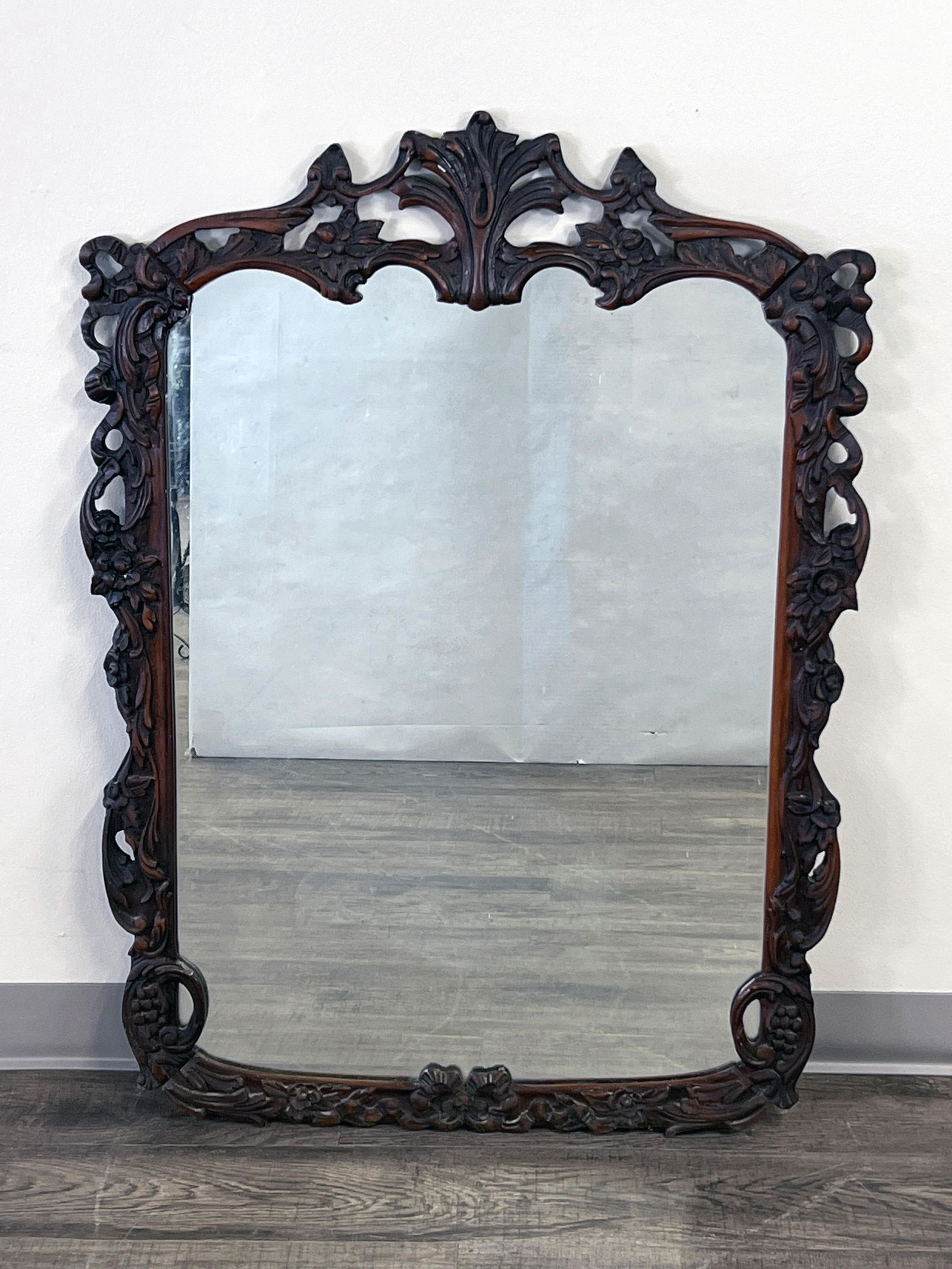 LARGE ANTIQUE CARVED WOOD MIRROR (1 of 5)