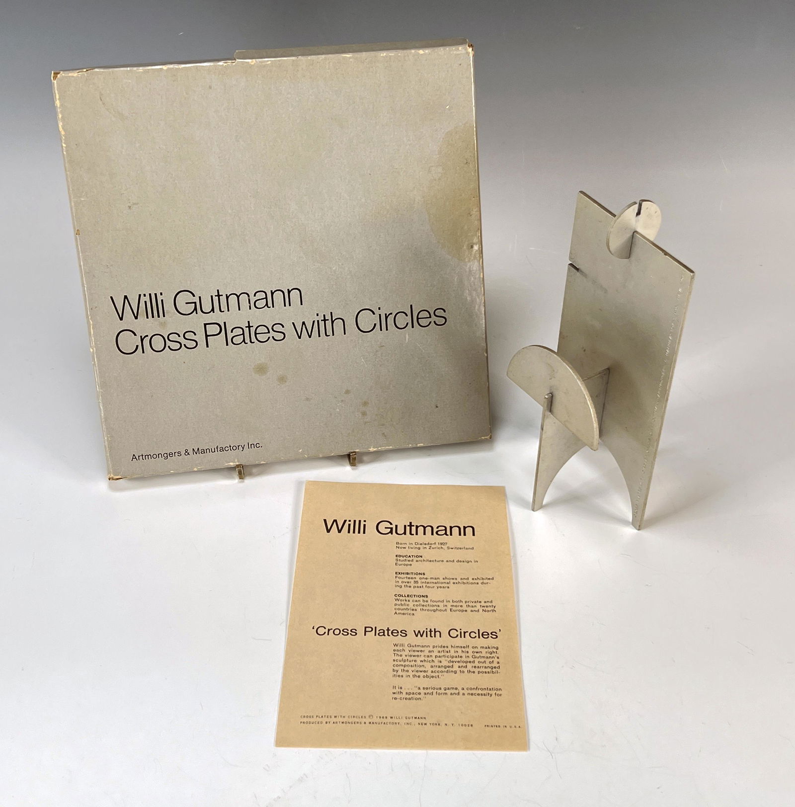 WILLI GUTMANN CROSS PLATES WITH CIRCLES IN ORIGINAL BOX 1969 (1 of 8)