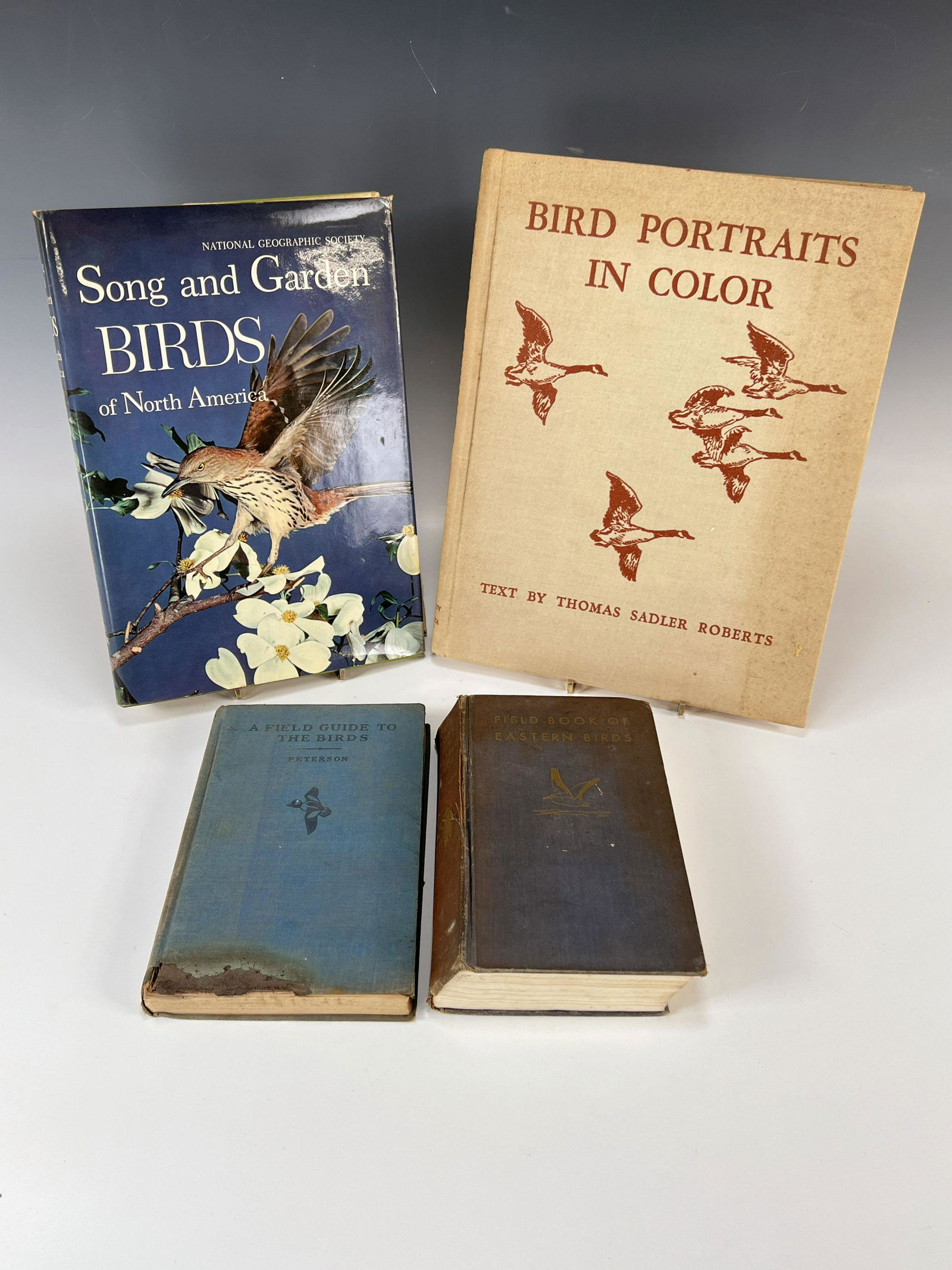 FOUR REFERENCE BOOKS ON BIRDS HC (1 of 8)