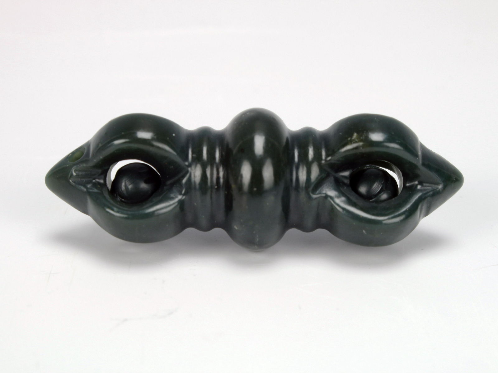 GREEN JADE VAJRA TOGGLE PENDANT (1 of 2)