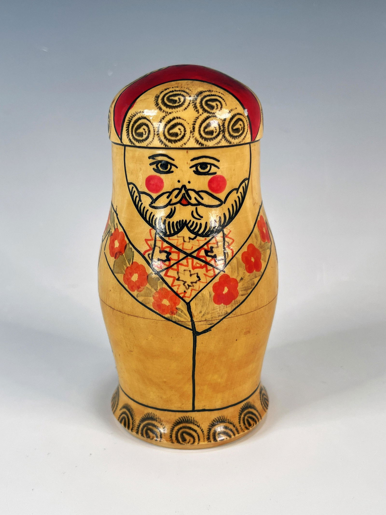 PAINTED RUSSIAN NESTING DOLL FAMILY (1 of 4)