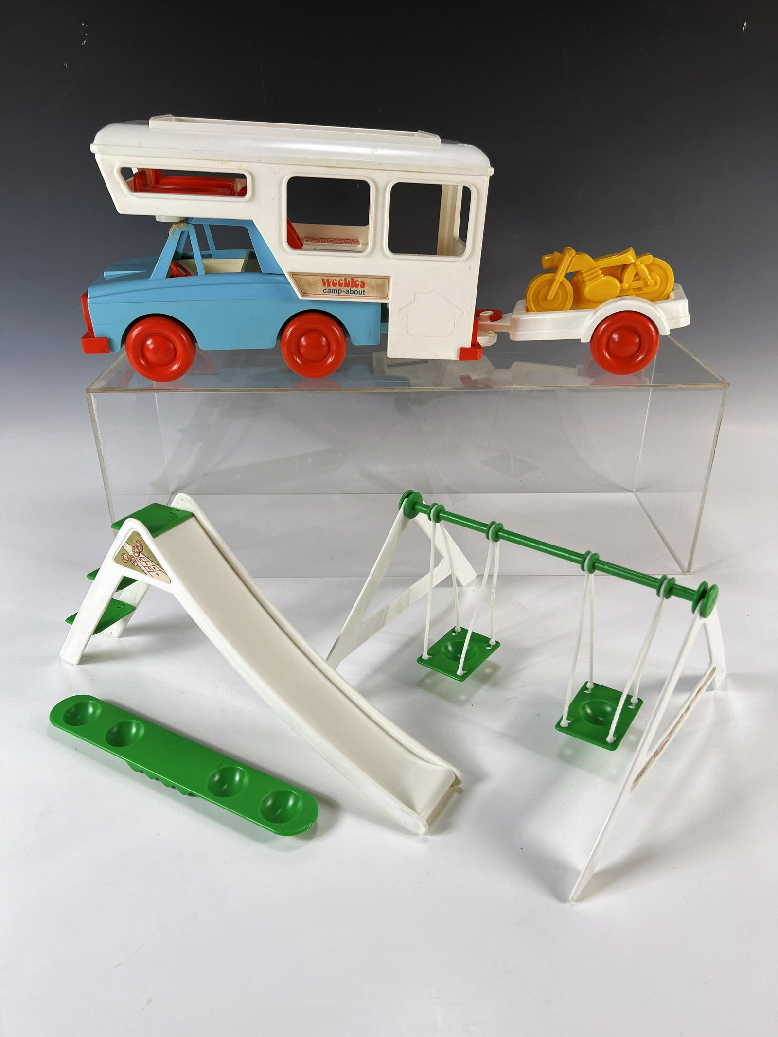 WEEBLES CAMP ABOUT RV AND PLAYGROUND: WEEBLES CAMP ABOUT RV AND PLAYGROUND