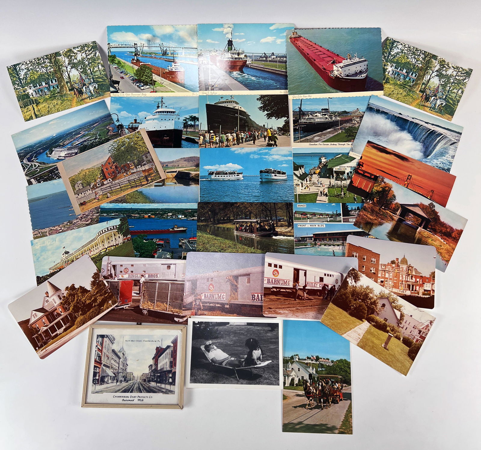 COLLECTION OF VINTAGE POSTCARDS AND PICTURES GREAT LAKES MICHIGAN CANADA (1 of 6)