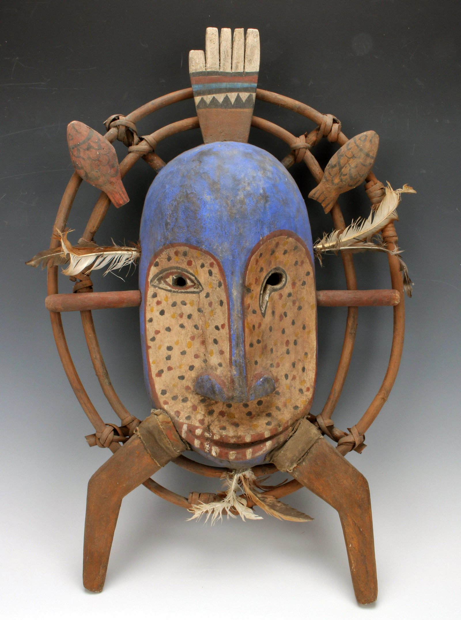 PAINTED WOOD YUPIK INUIT FISH SPIRIT MASK: PAINTED WOOD YUPIK INUIT FISH SPIRIT MASK