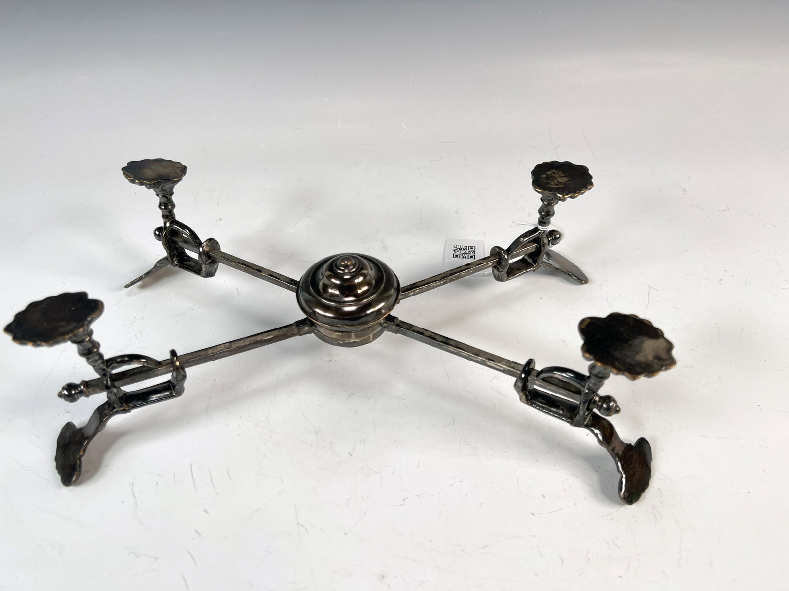 ADJUSTABLE SILVERPLATE TRIVET: ADJUSTABLE SILVERPLATE TRIVET